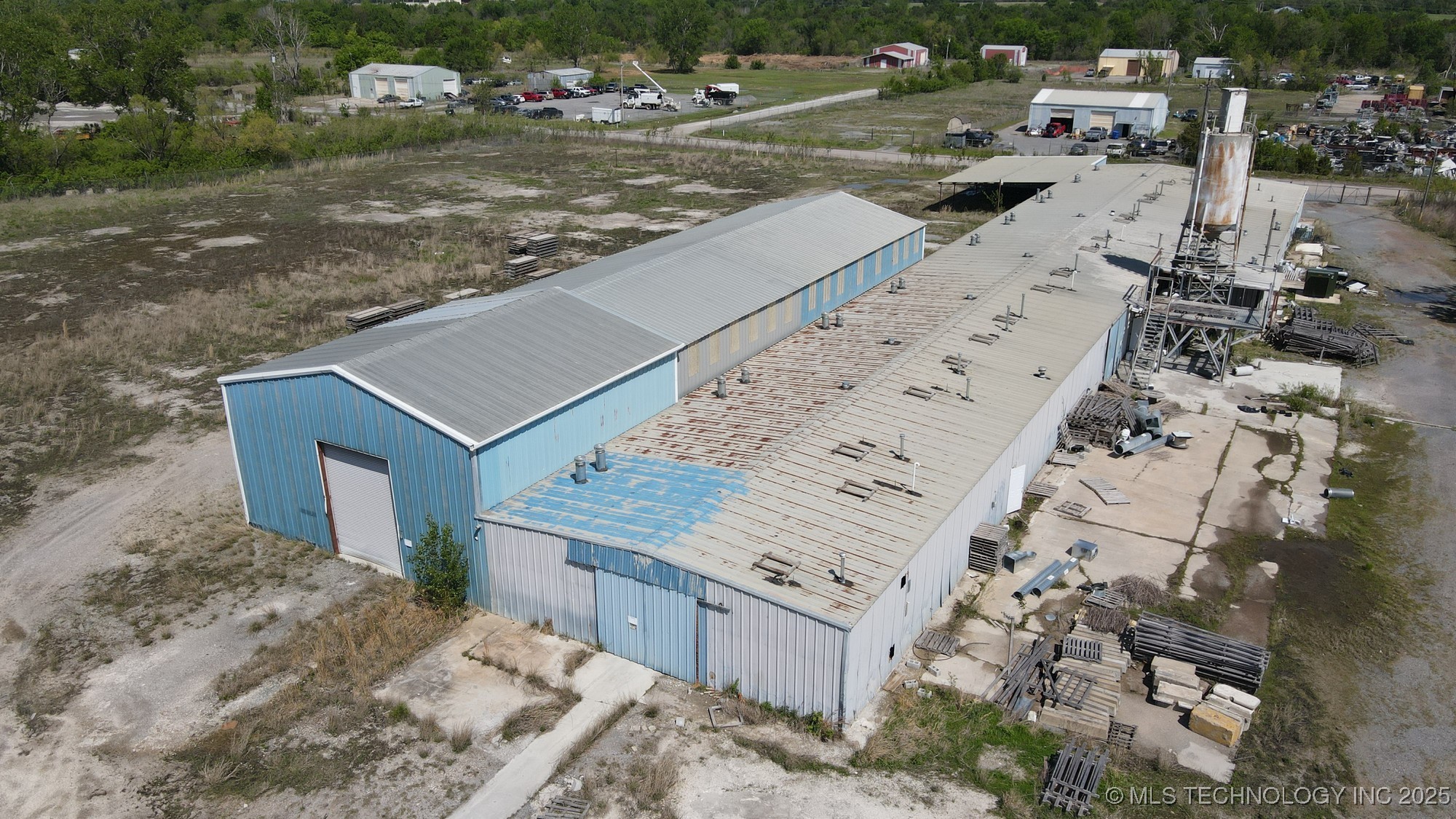 611 Azalea Drive Property Photo 15