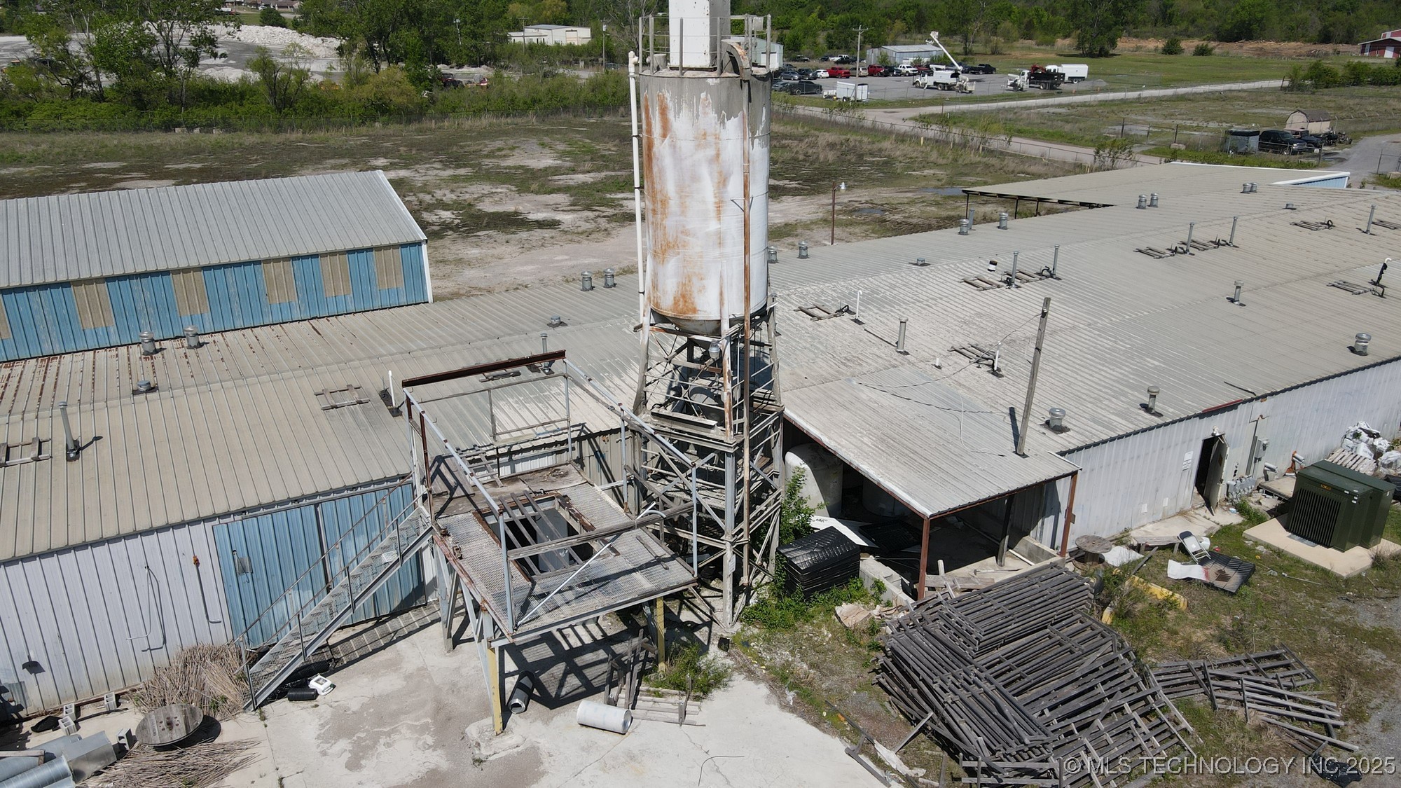 611 Azalea Drive Property Photo 18