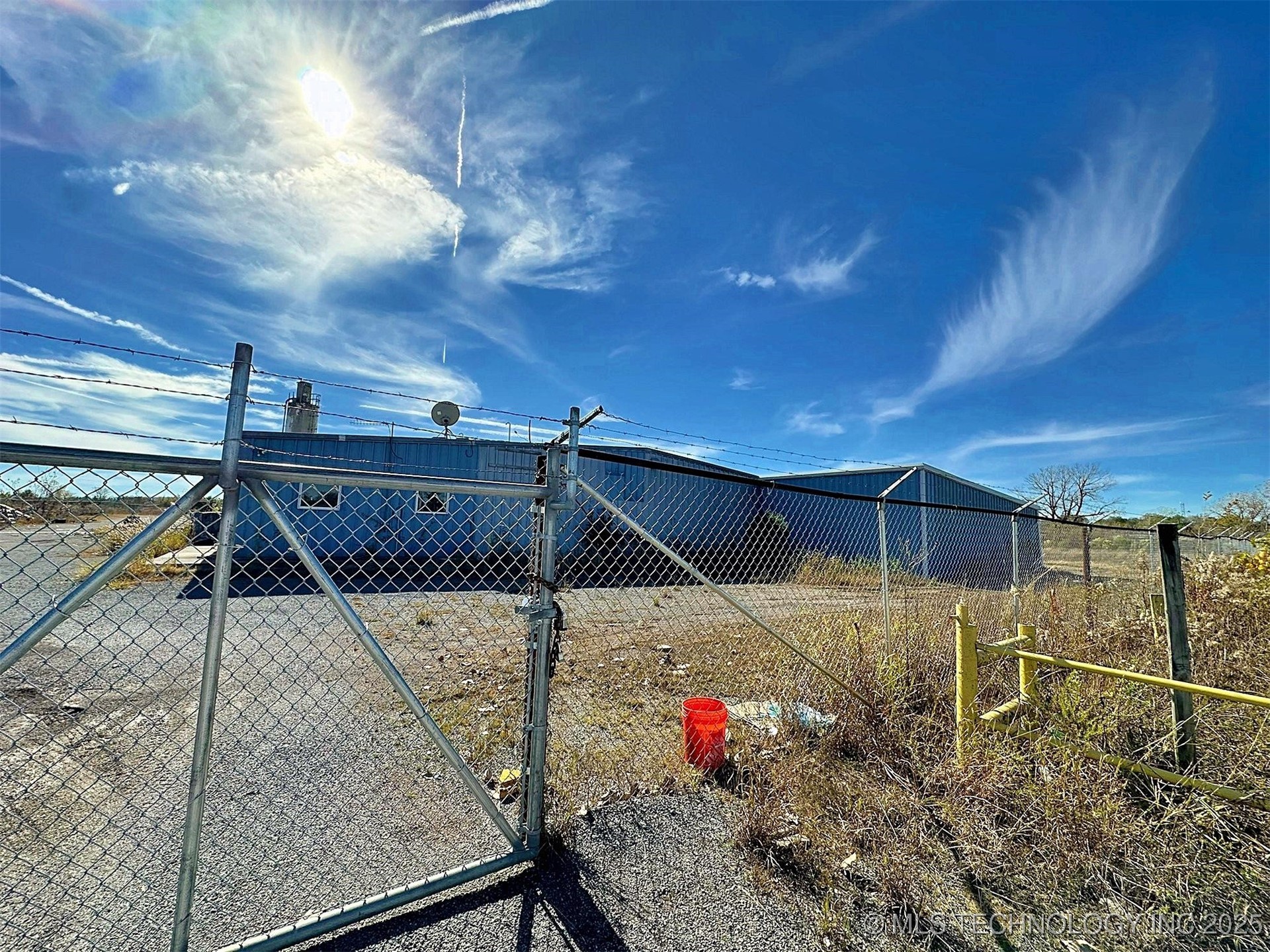 611 Azalea Drive Property Photo 34