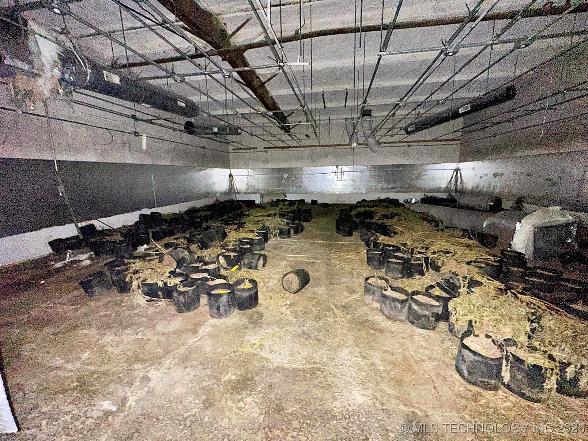 611 Azalea Drive Property Photo 43