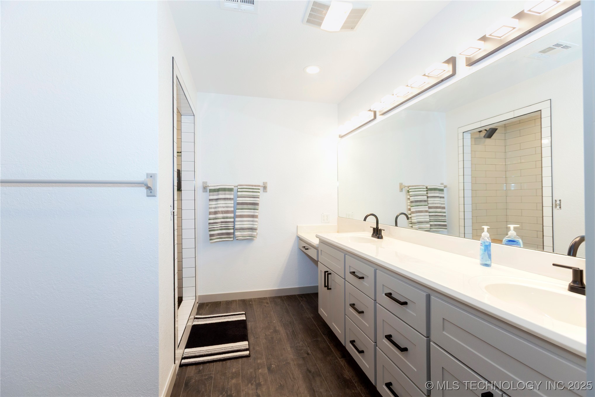 114501 S 4295 Road Property Photo 45