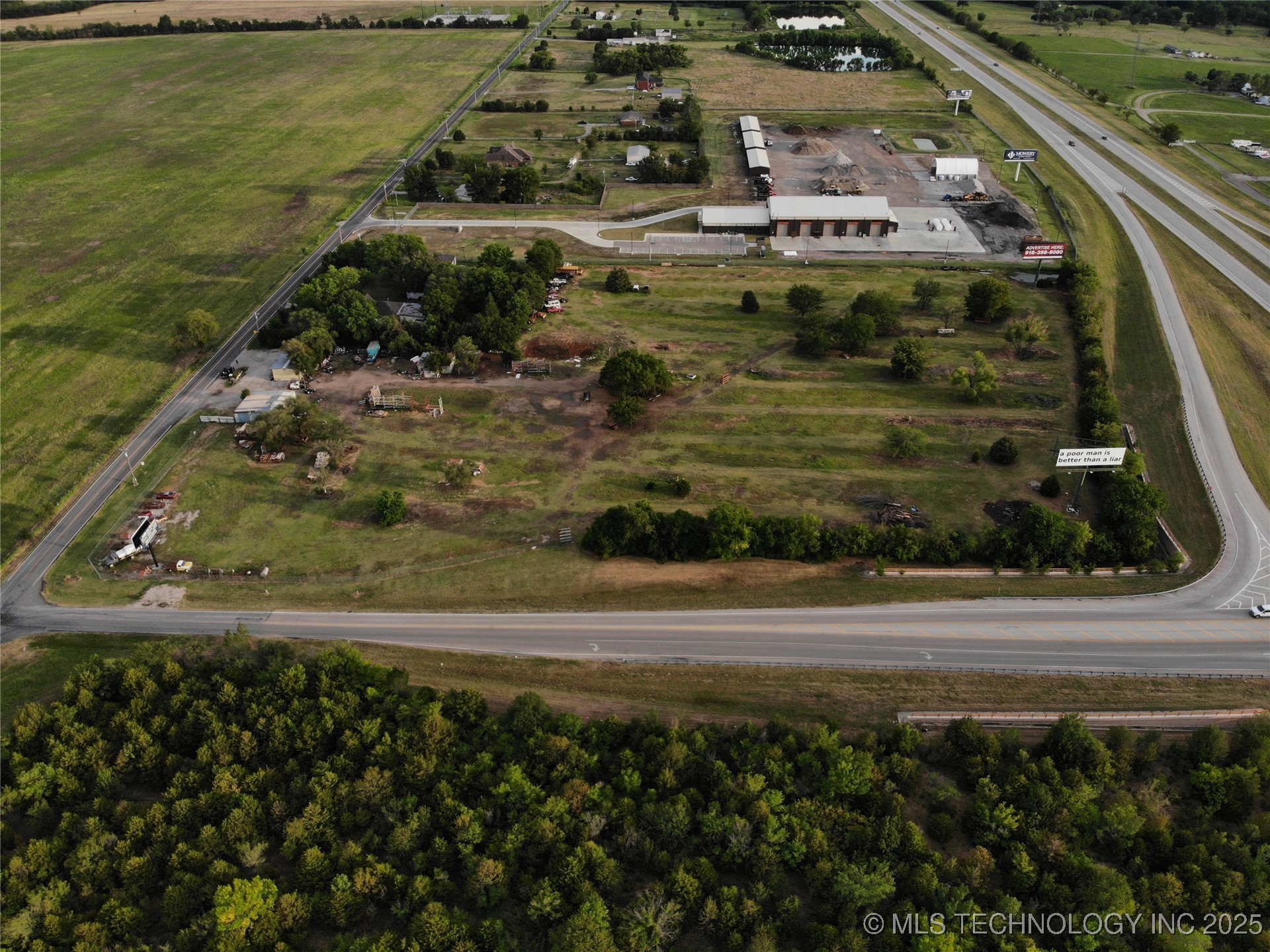 11506 N Yale Avenue Property Photo 7