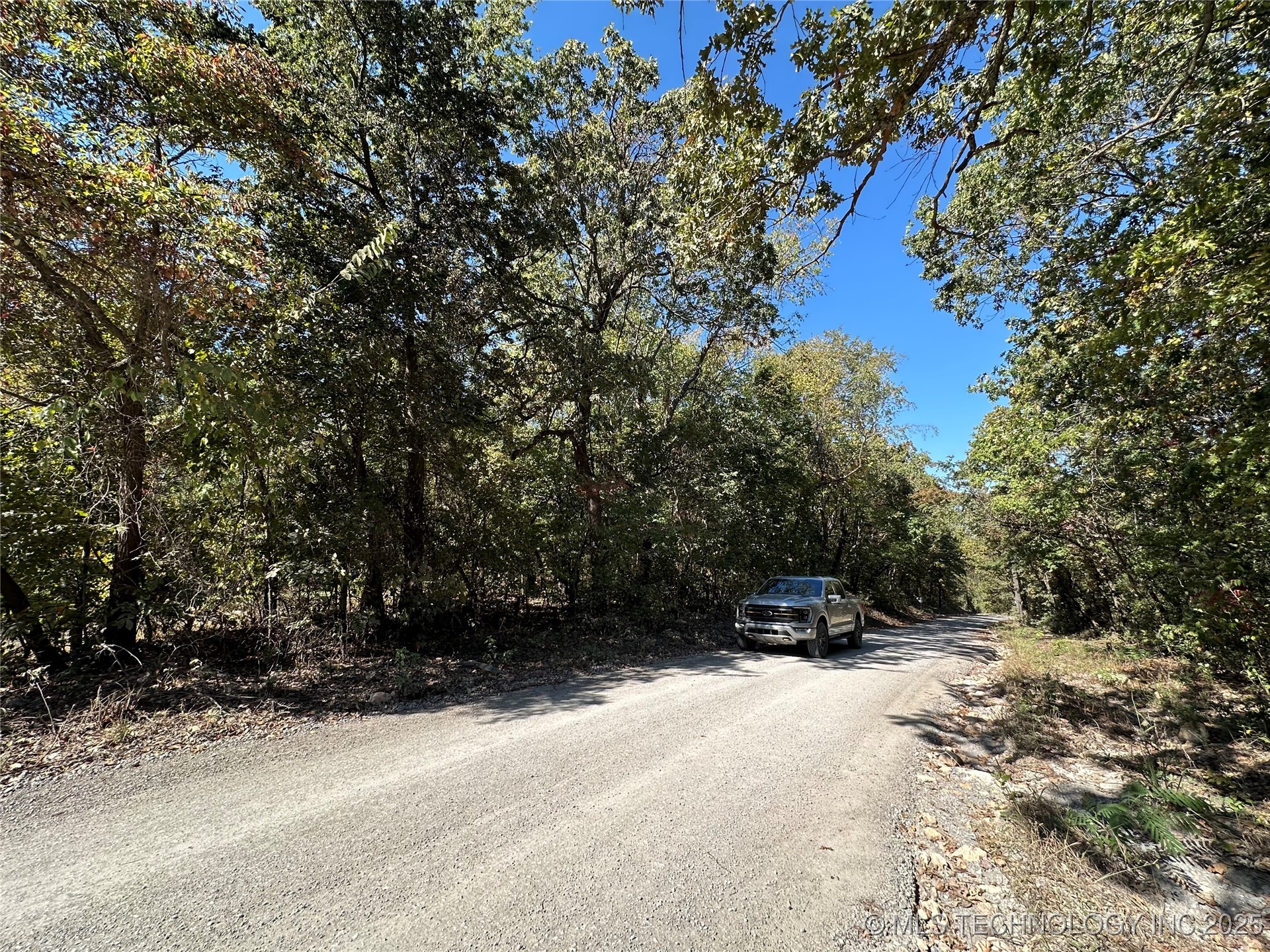 E 610 Road Property Photo 3