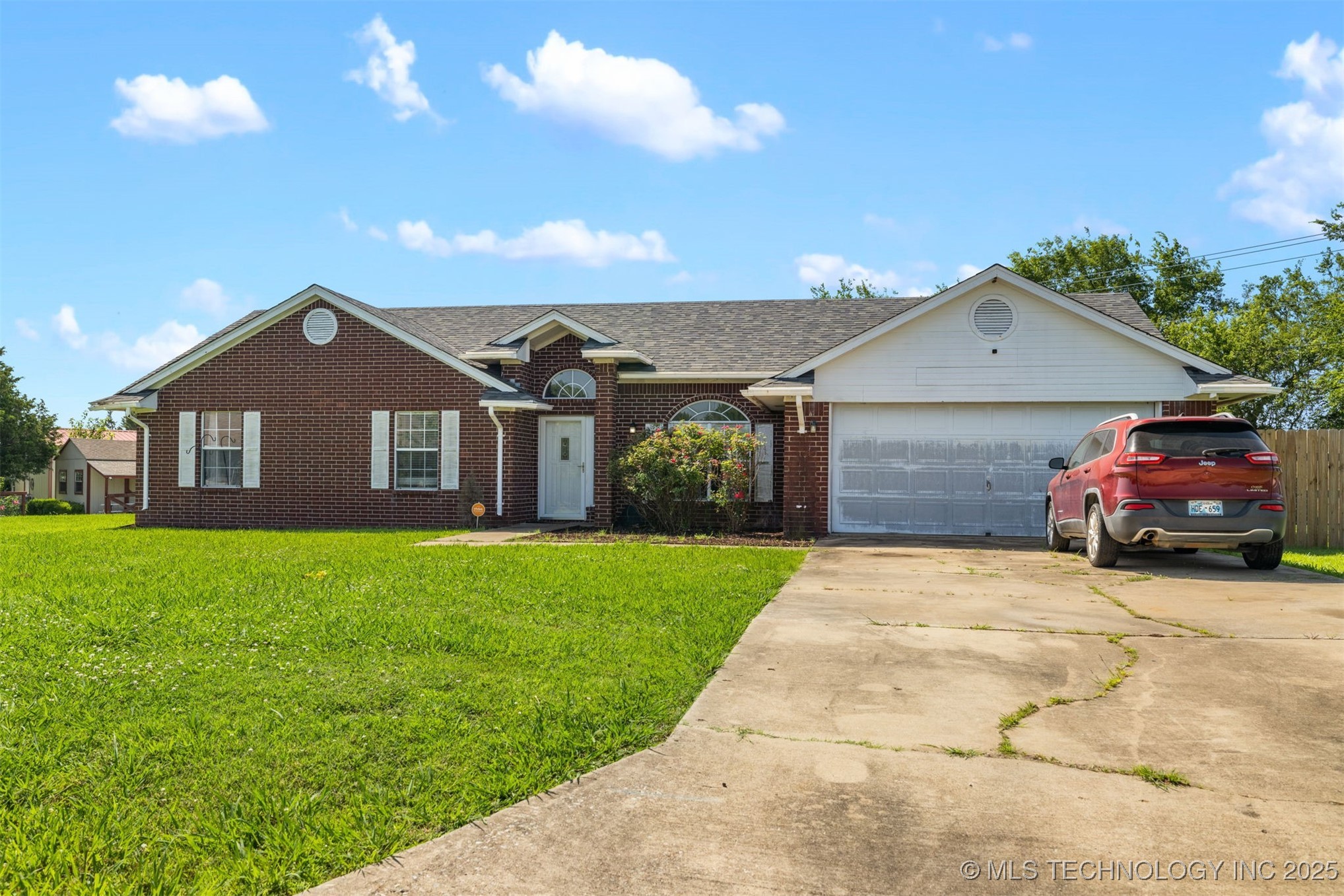 2606 Christy Lane Property Photo 1