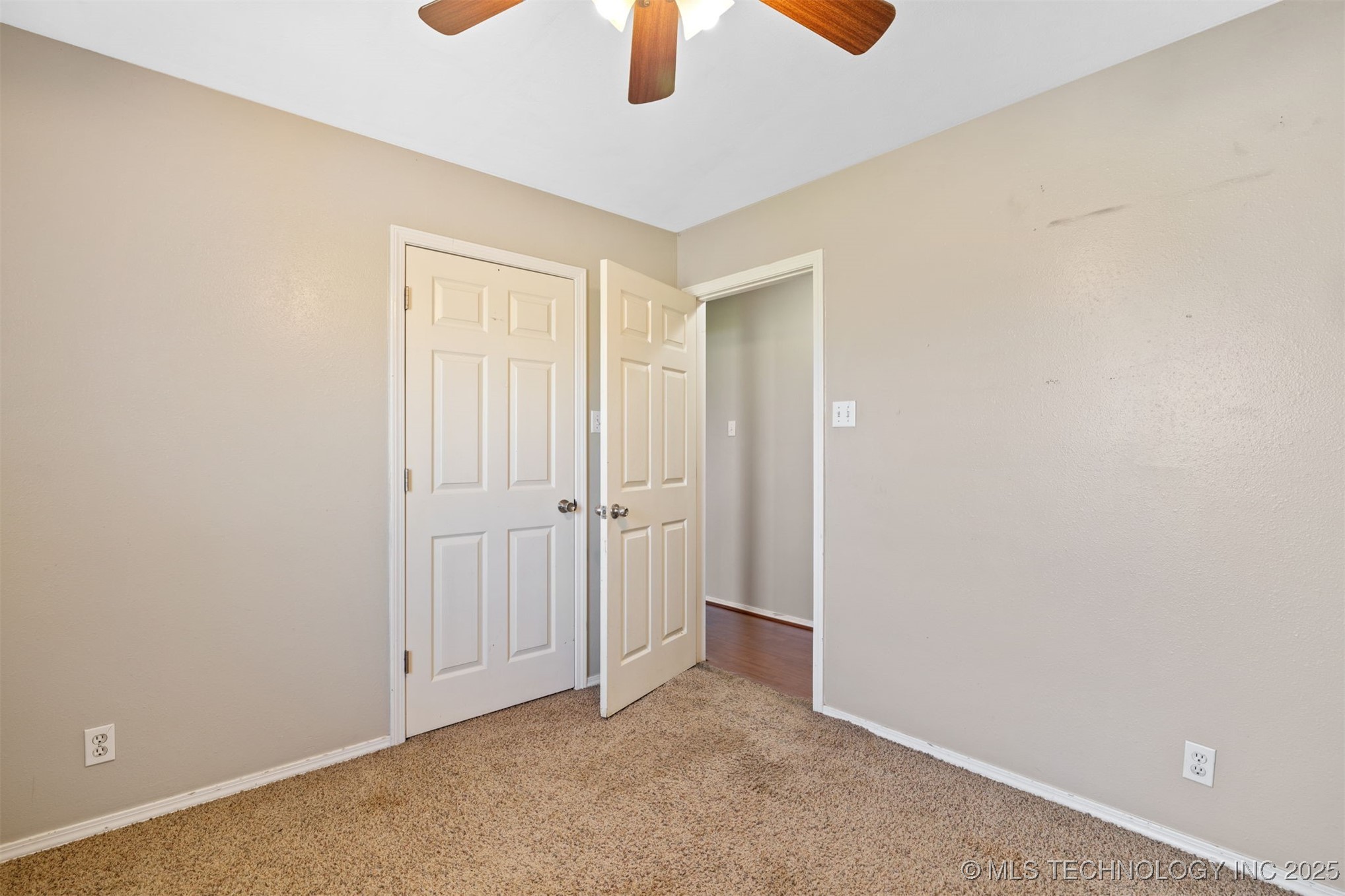 2606 Christy Lane Property Photo 12