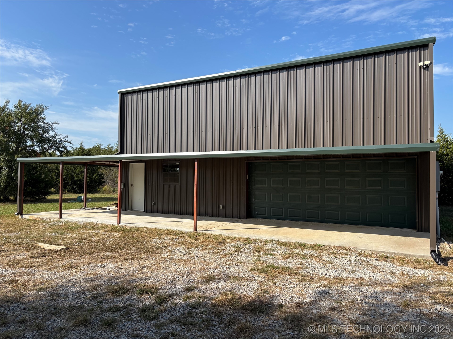 284 Songbird Trail Property Photo 2