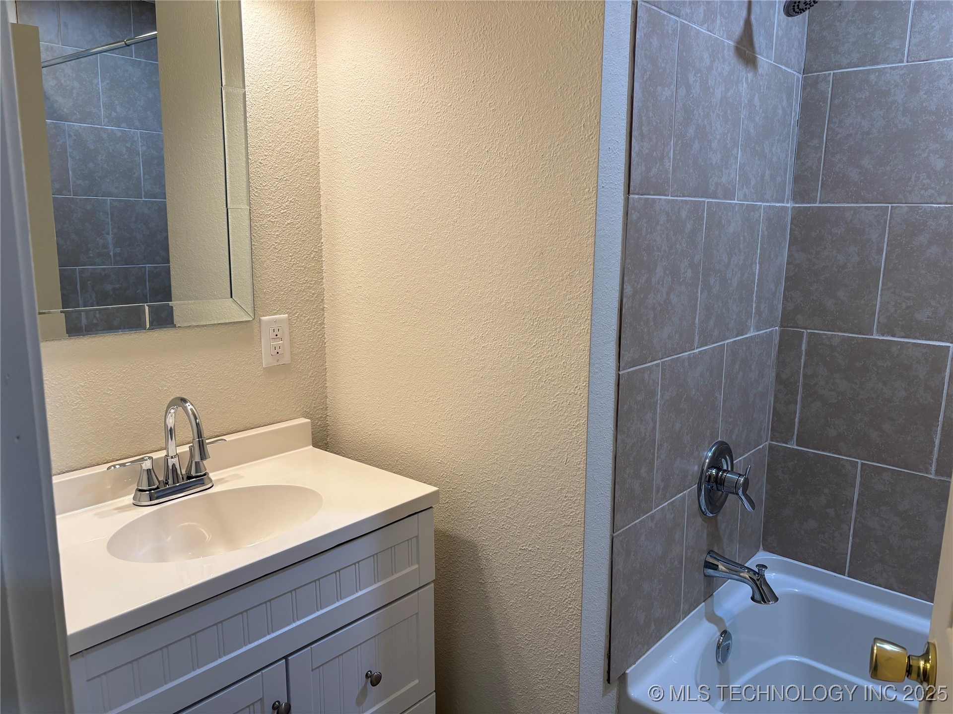 284 Songbird Trail Property Photo 10