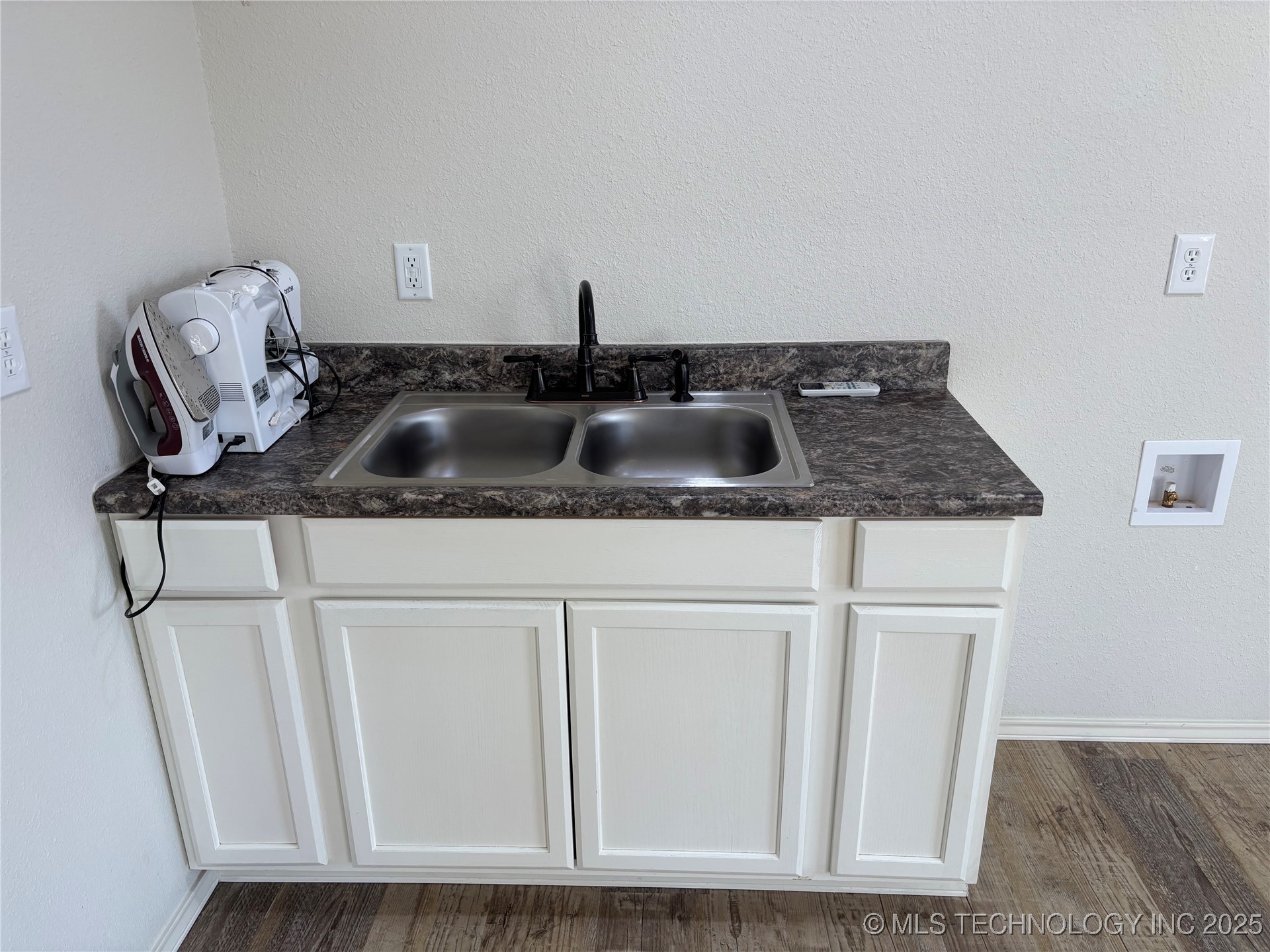 284 Songbird Trail Property Photo 25