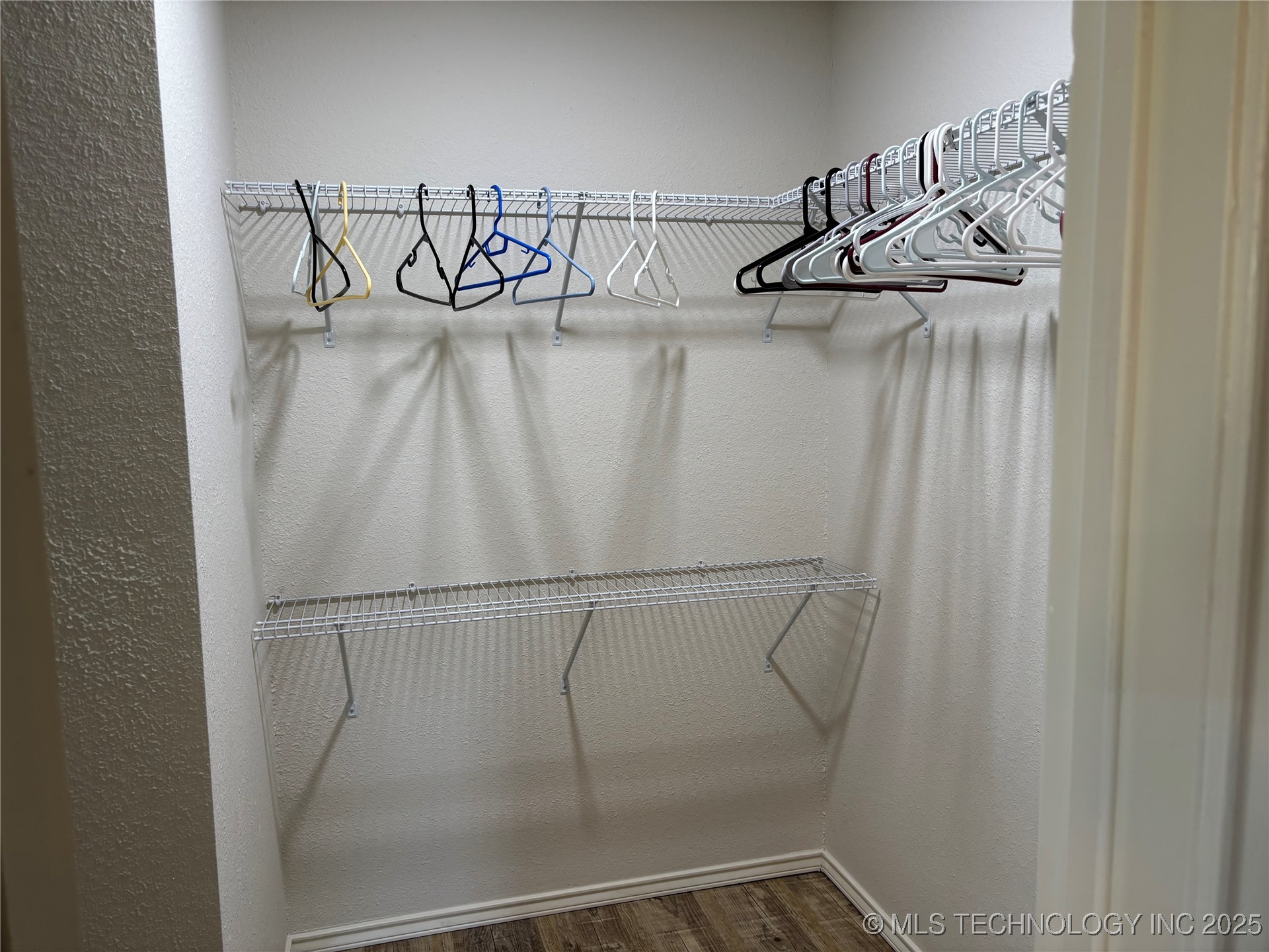 284 Songbird Trail Property Photo 28