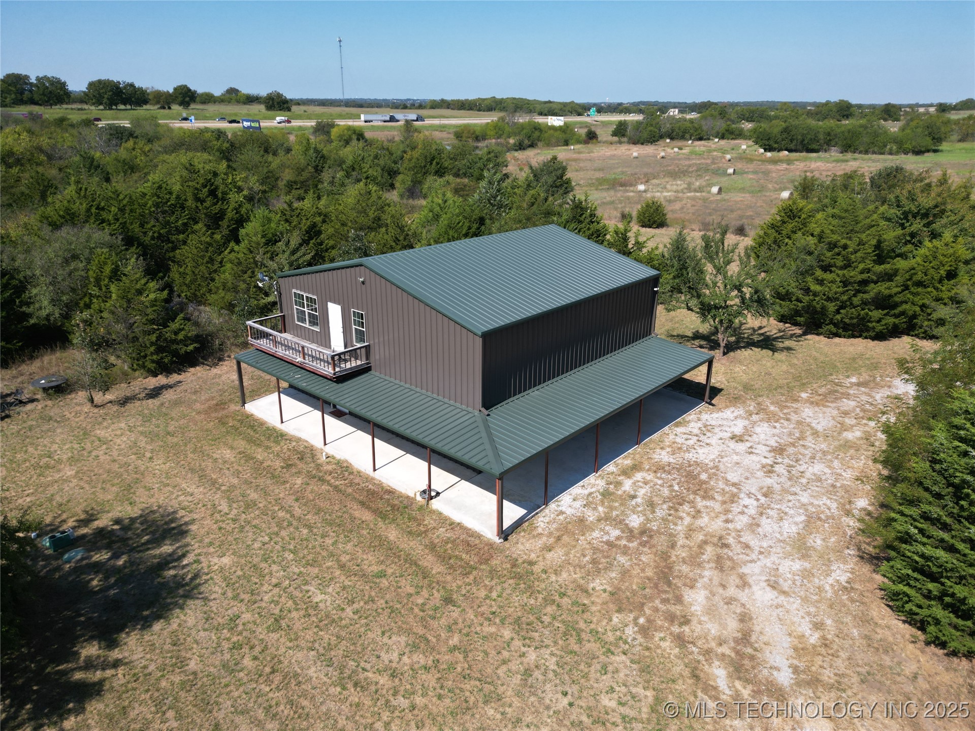 284 Songbird Trail Property Photo 40