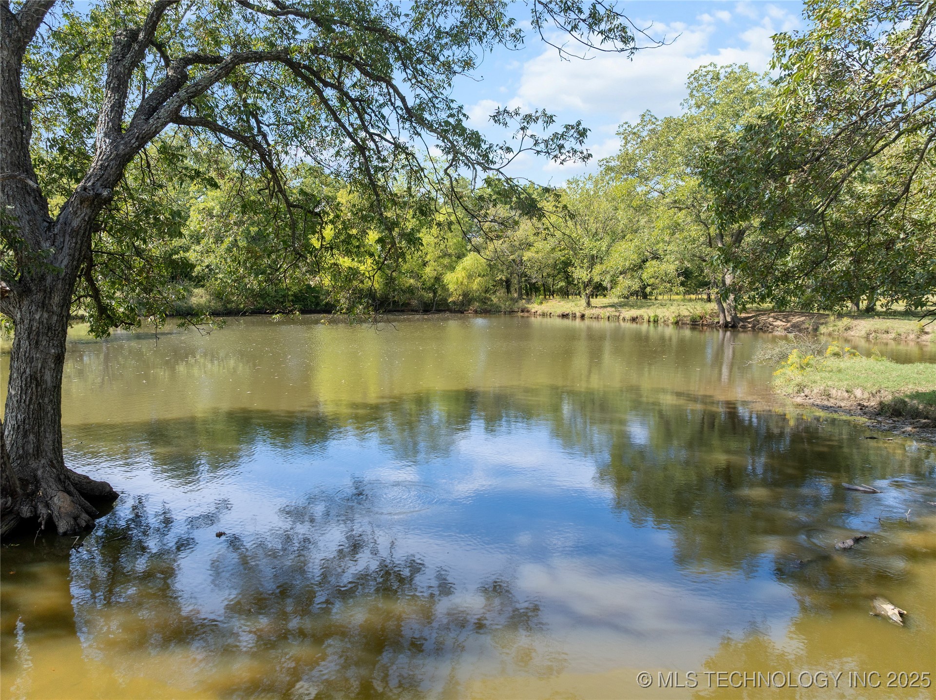 4480 Memorial Road Property Photo 27
