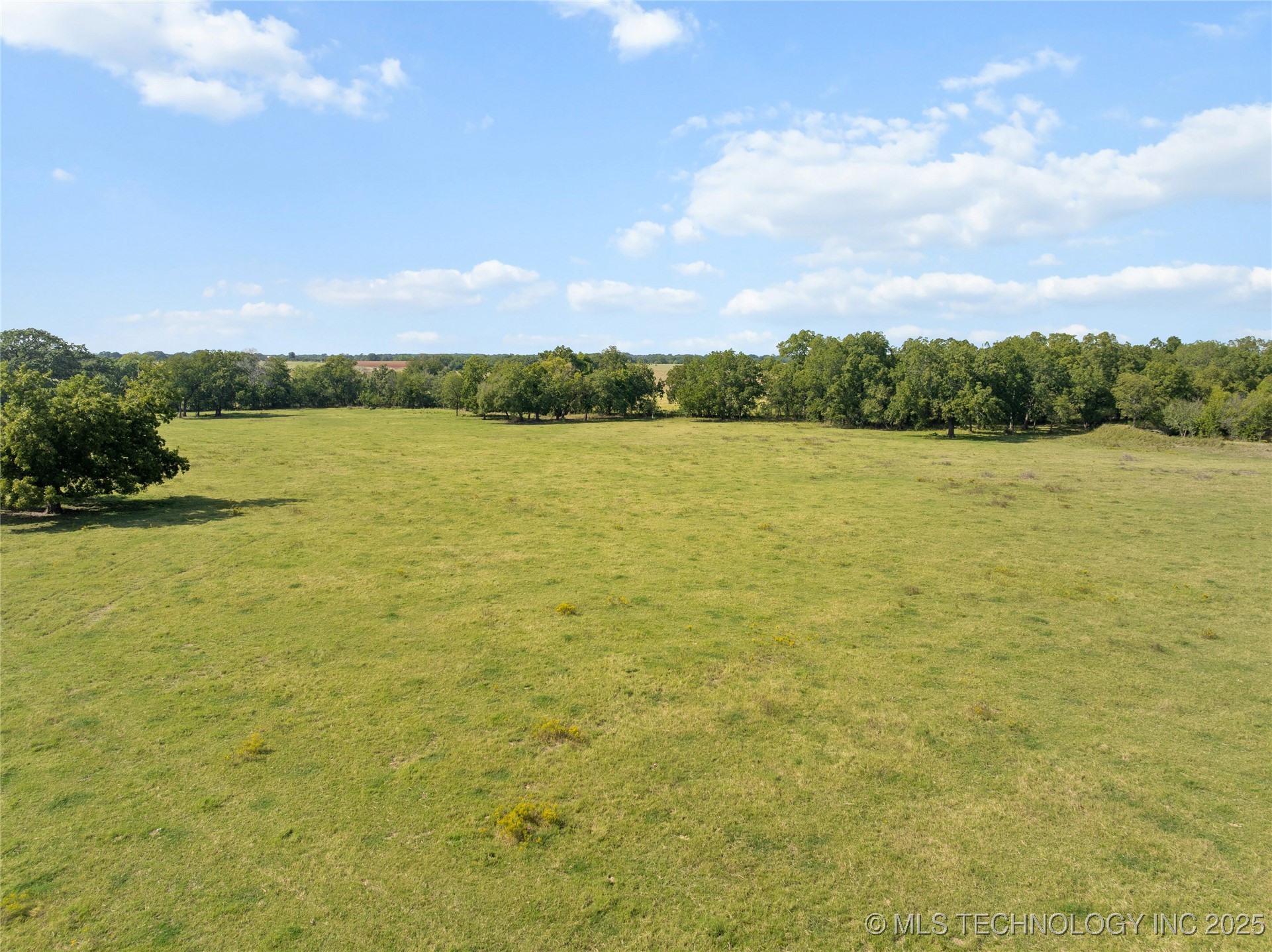 4480 Memorial Road Property Photo 34