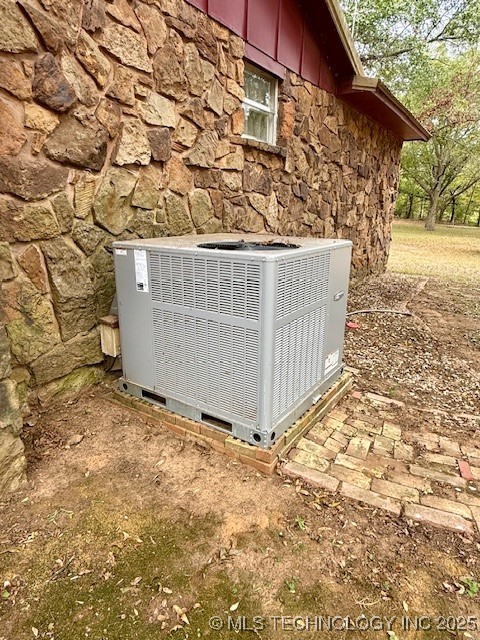 103796 S 407 Road Property Photo 31