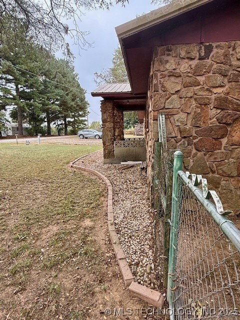 103796 S 407 Road Property Photo 35