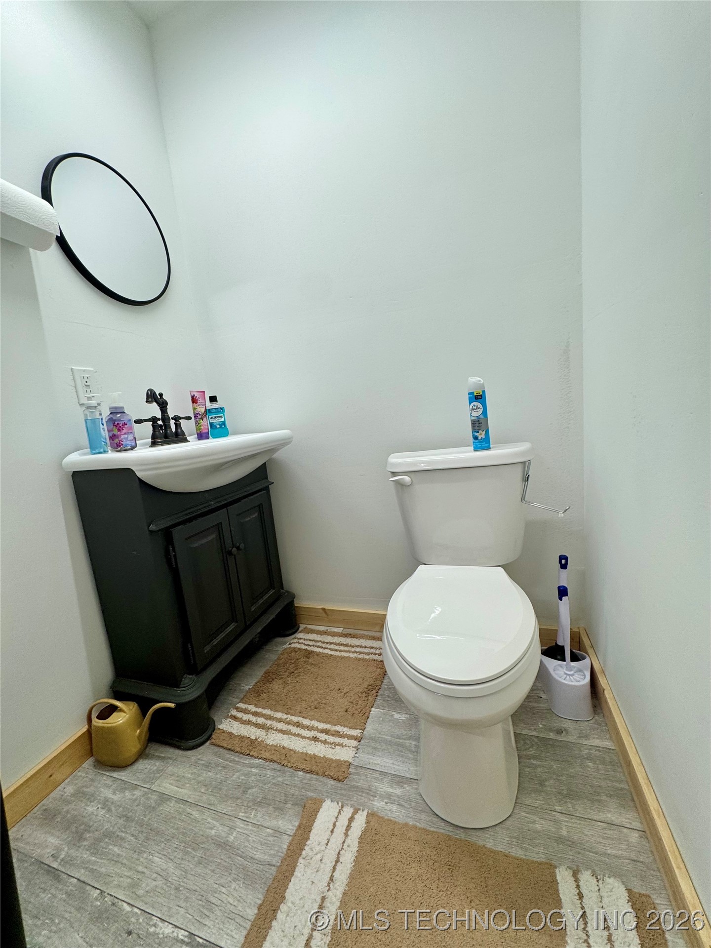 427539 E 1148 Loop Property Photo 6