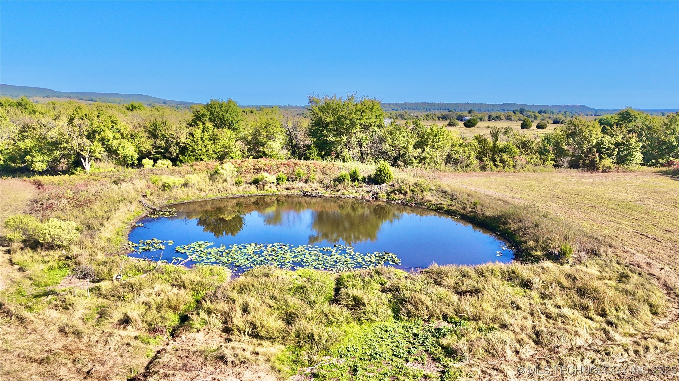 14 S Hwy 71 Property Photo 4