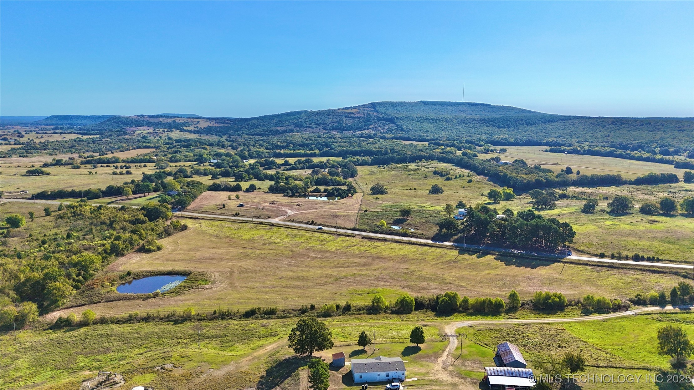 14 S Hwy 71 Property Photo 7