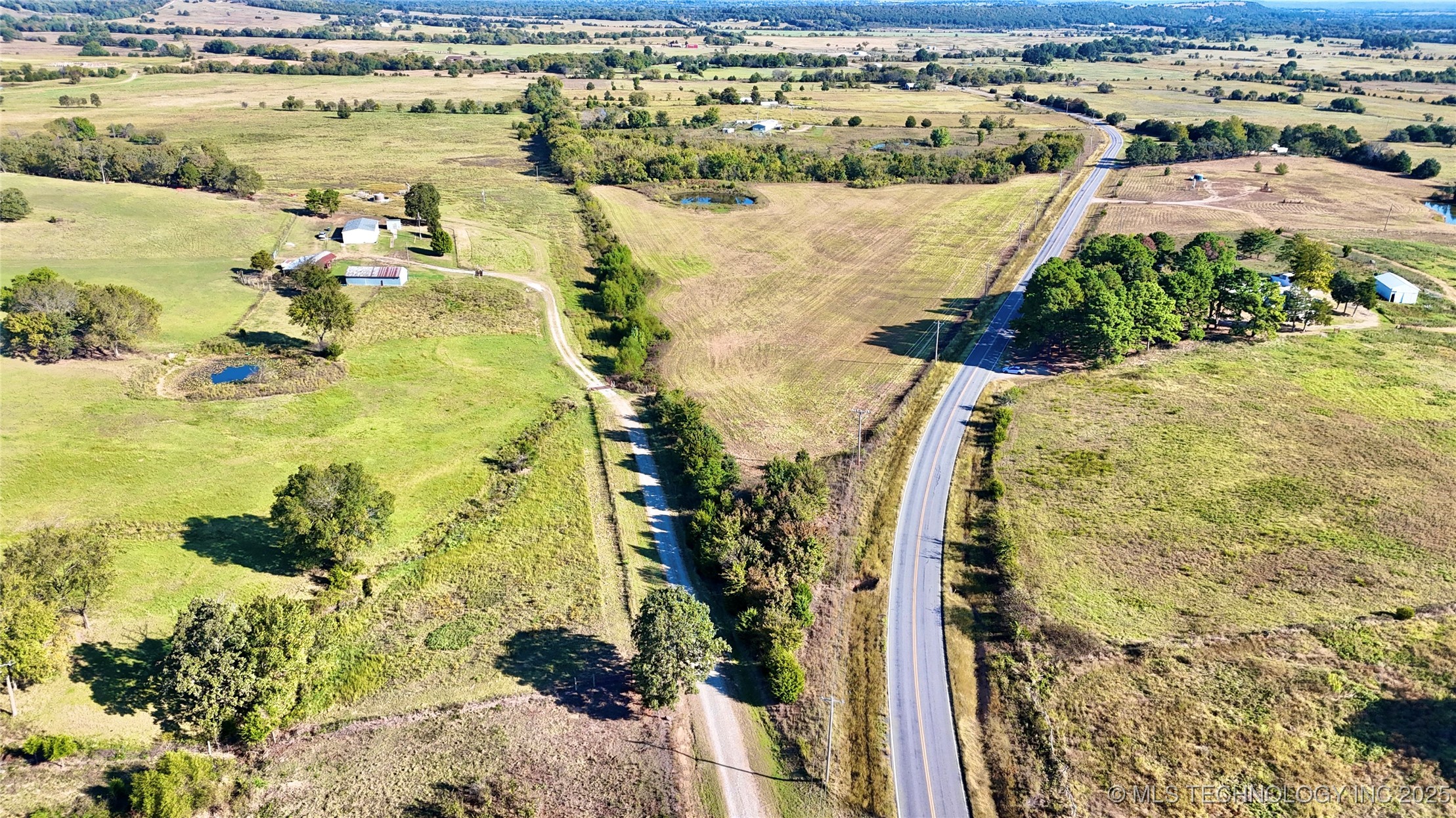 14 S Hwy 71 Property Photo 9