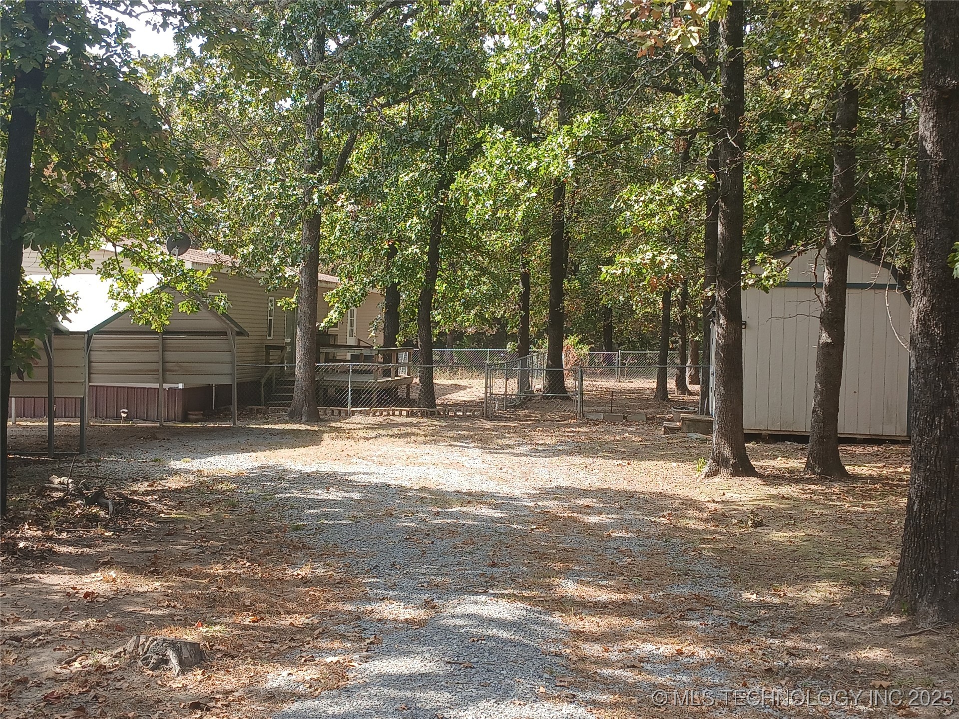 705 Country Club Street 2 Property Photo 29