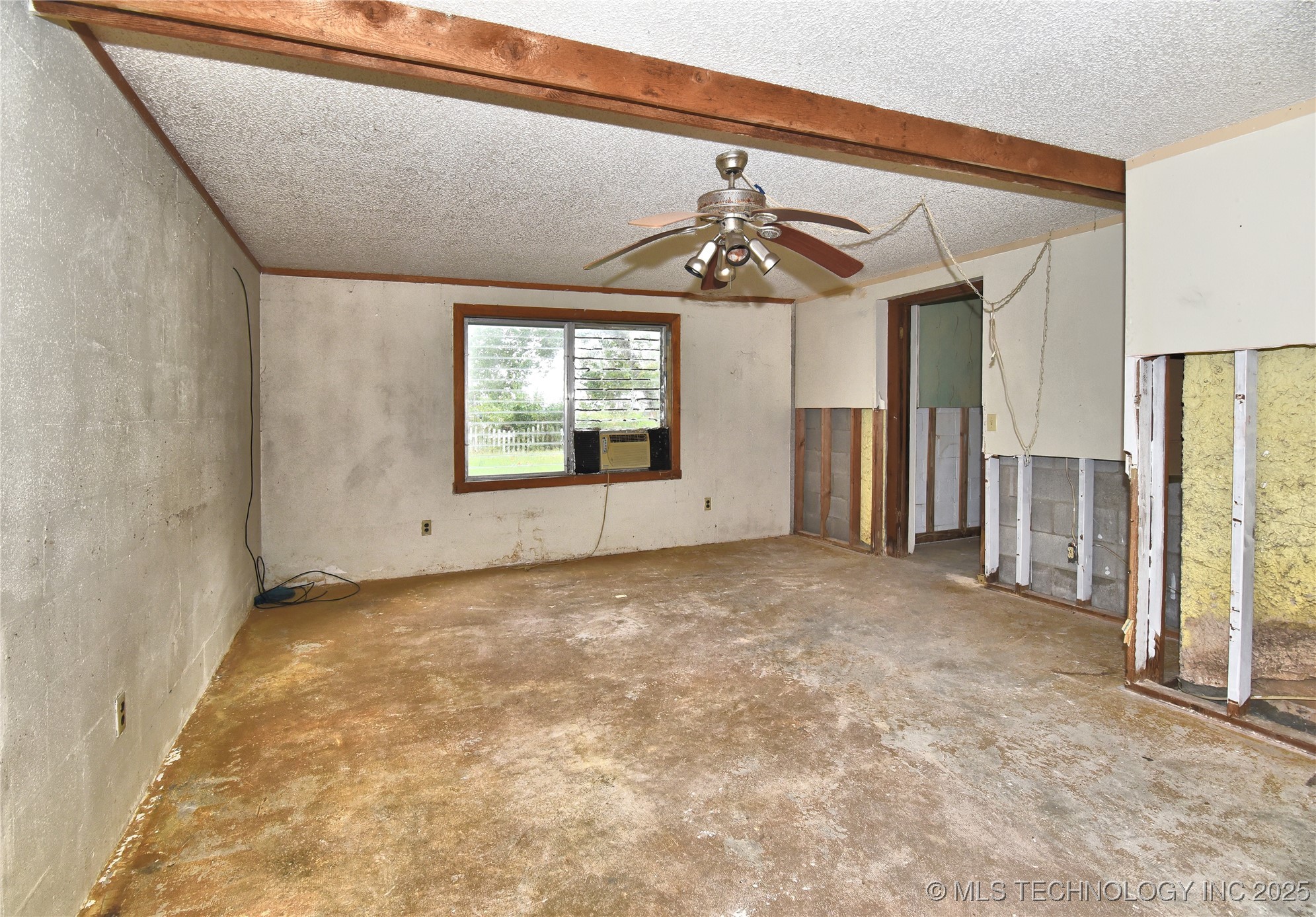 145 Skyline Property Photo 20