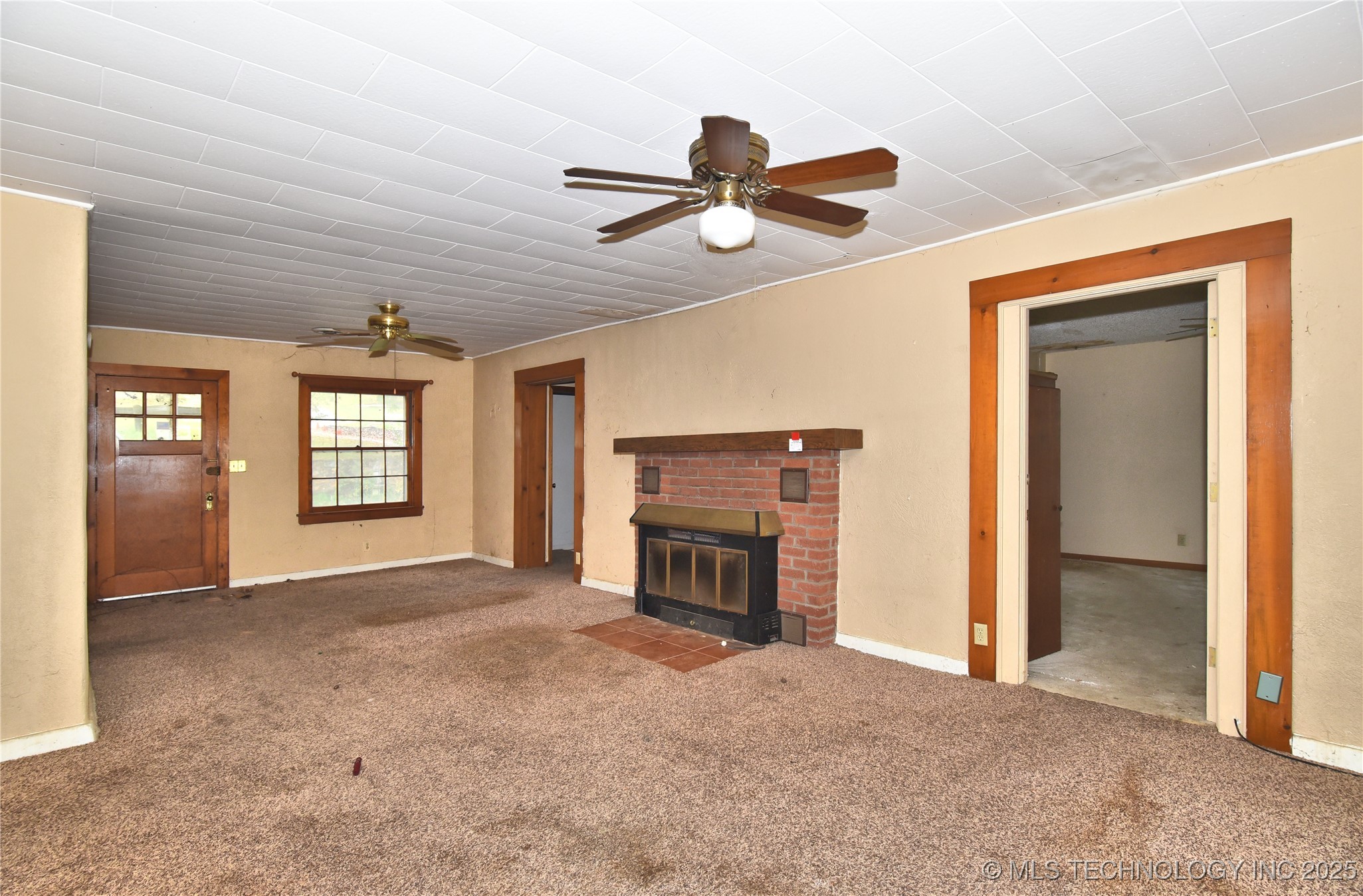 145 Skyline Property Photo 25