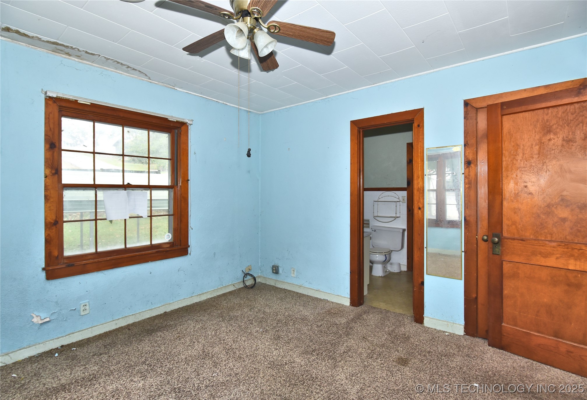 145 Skyline Property Photo 33