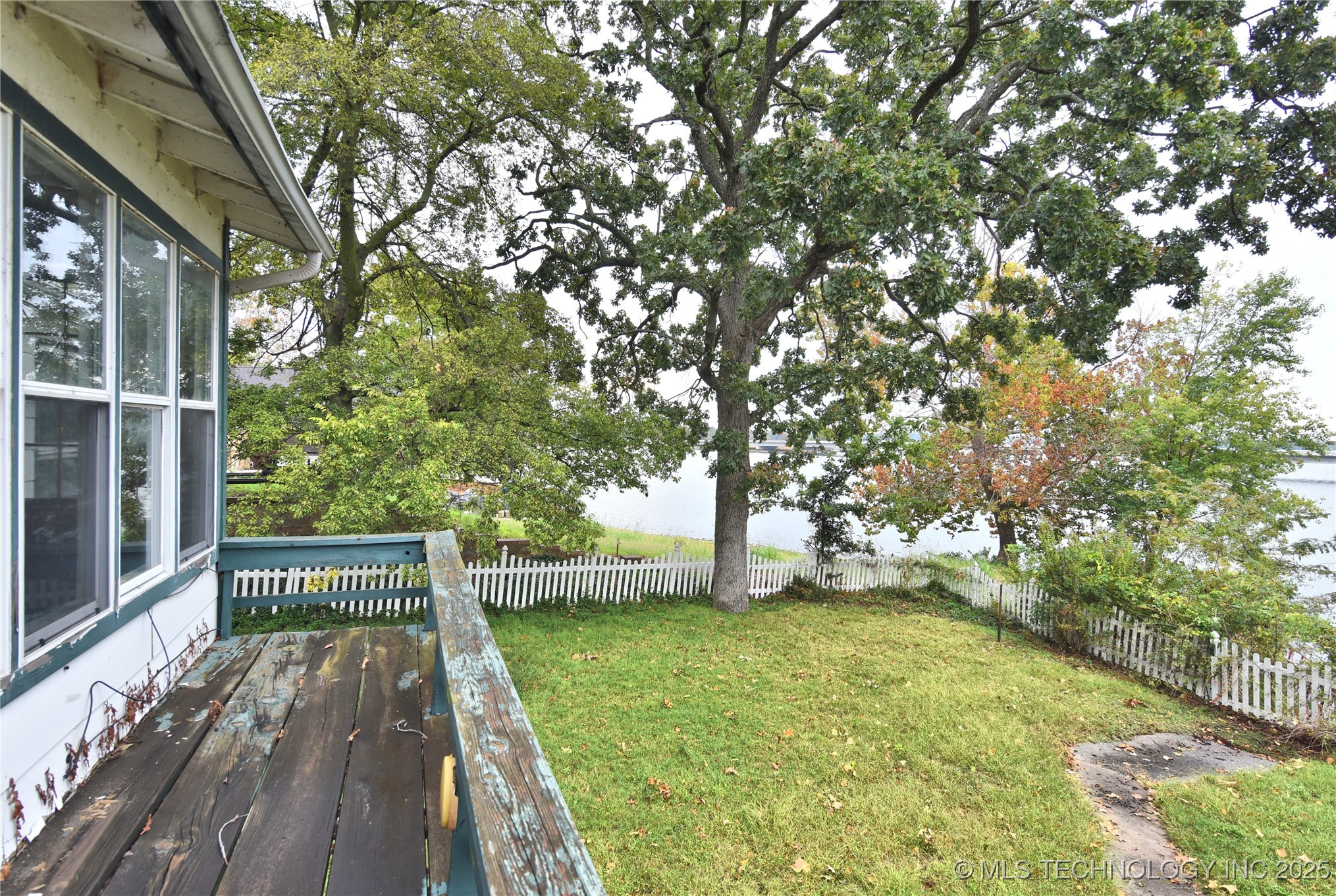 145 Skyline Property Photo 38