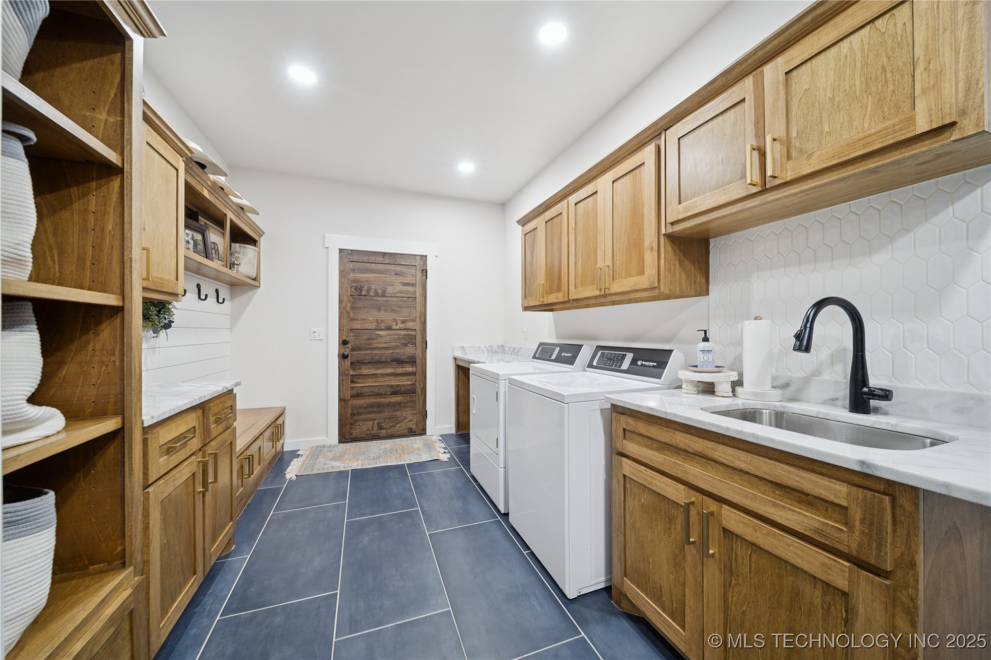 75649 S Highway 69 Highway 1 Property Photo 21