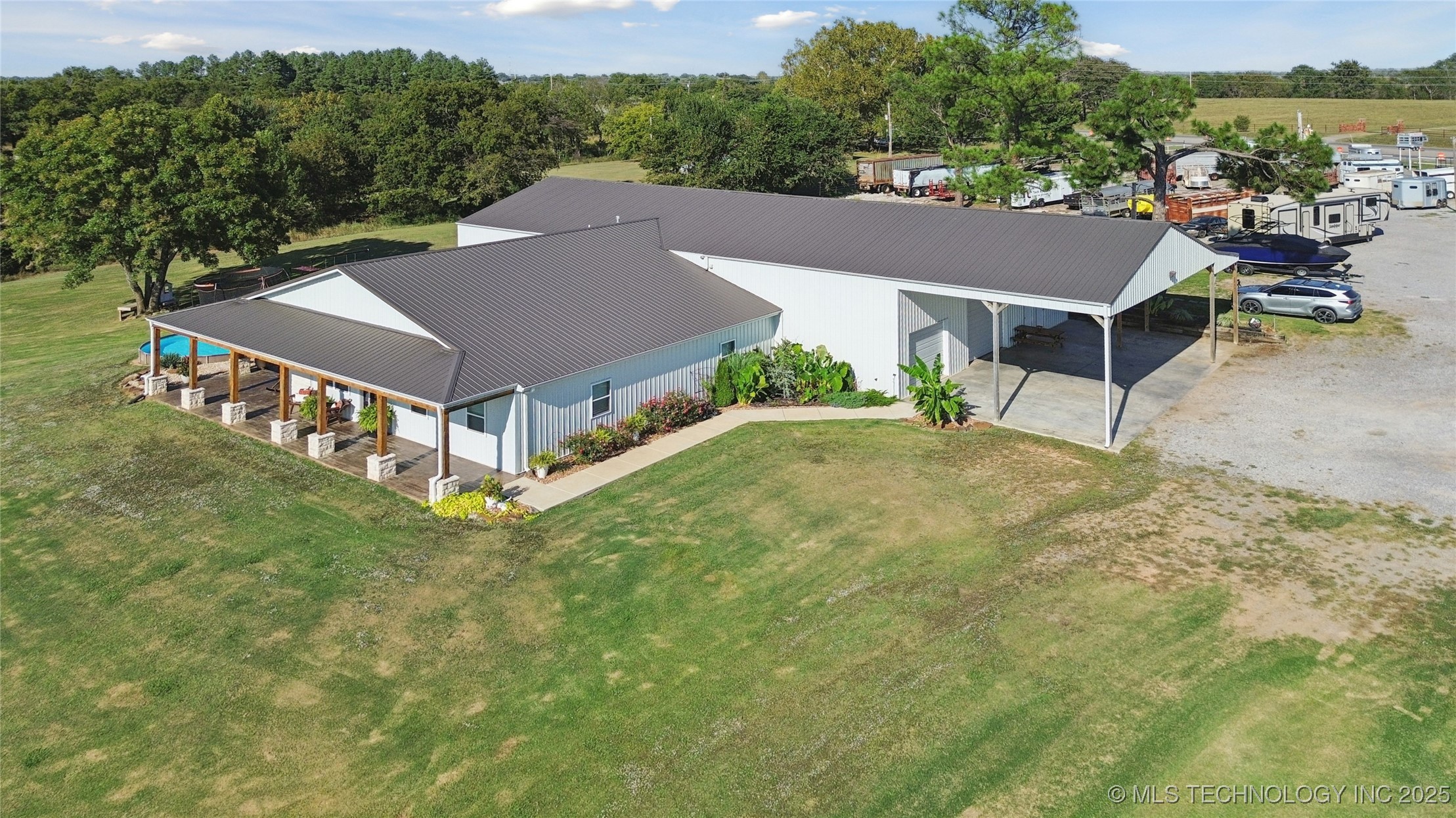 75649 S Highway 69 Highway 1 Property Photo 29