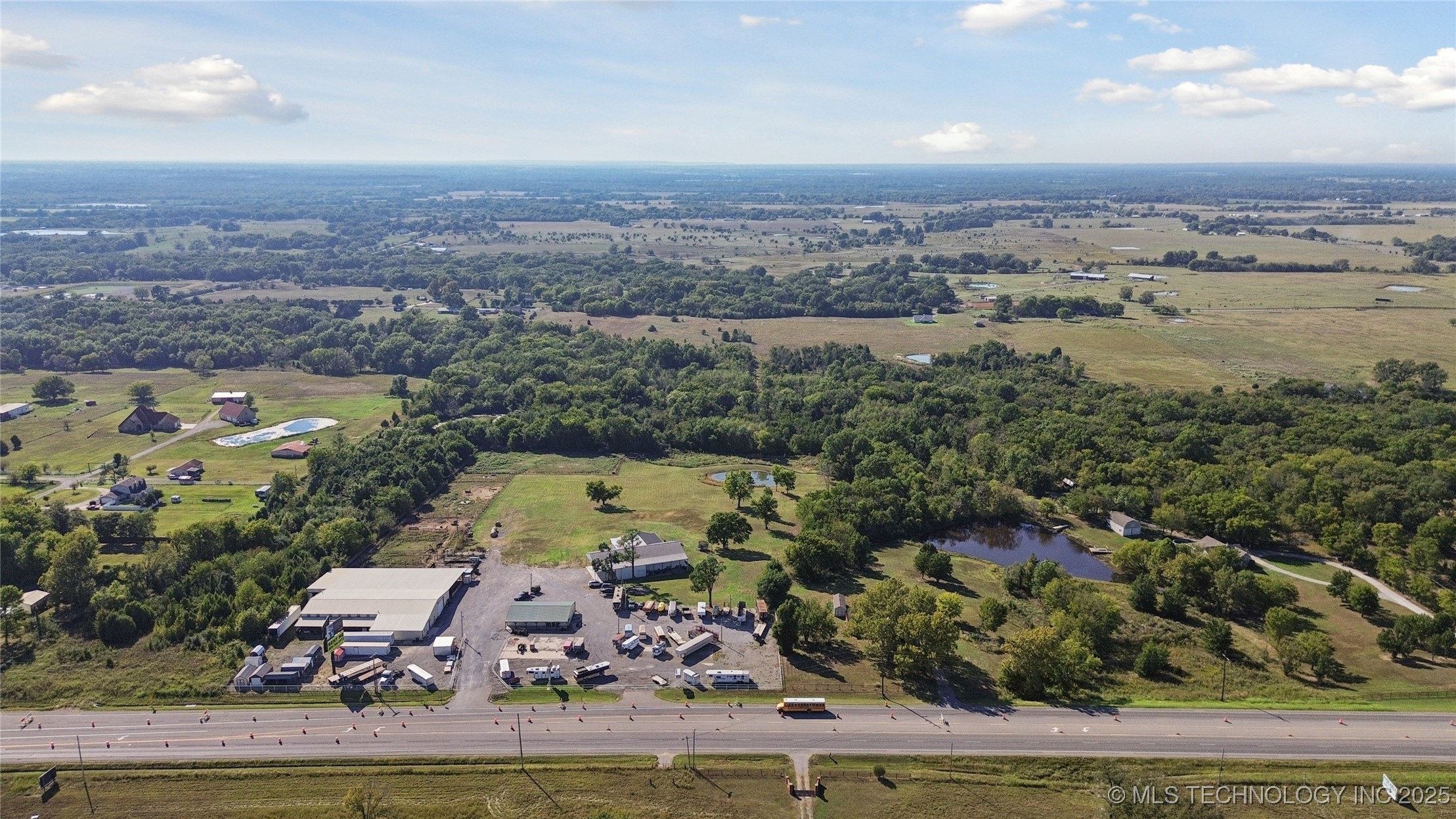75649 S Highway 69 Highway 1 Property Photo 30