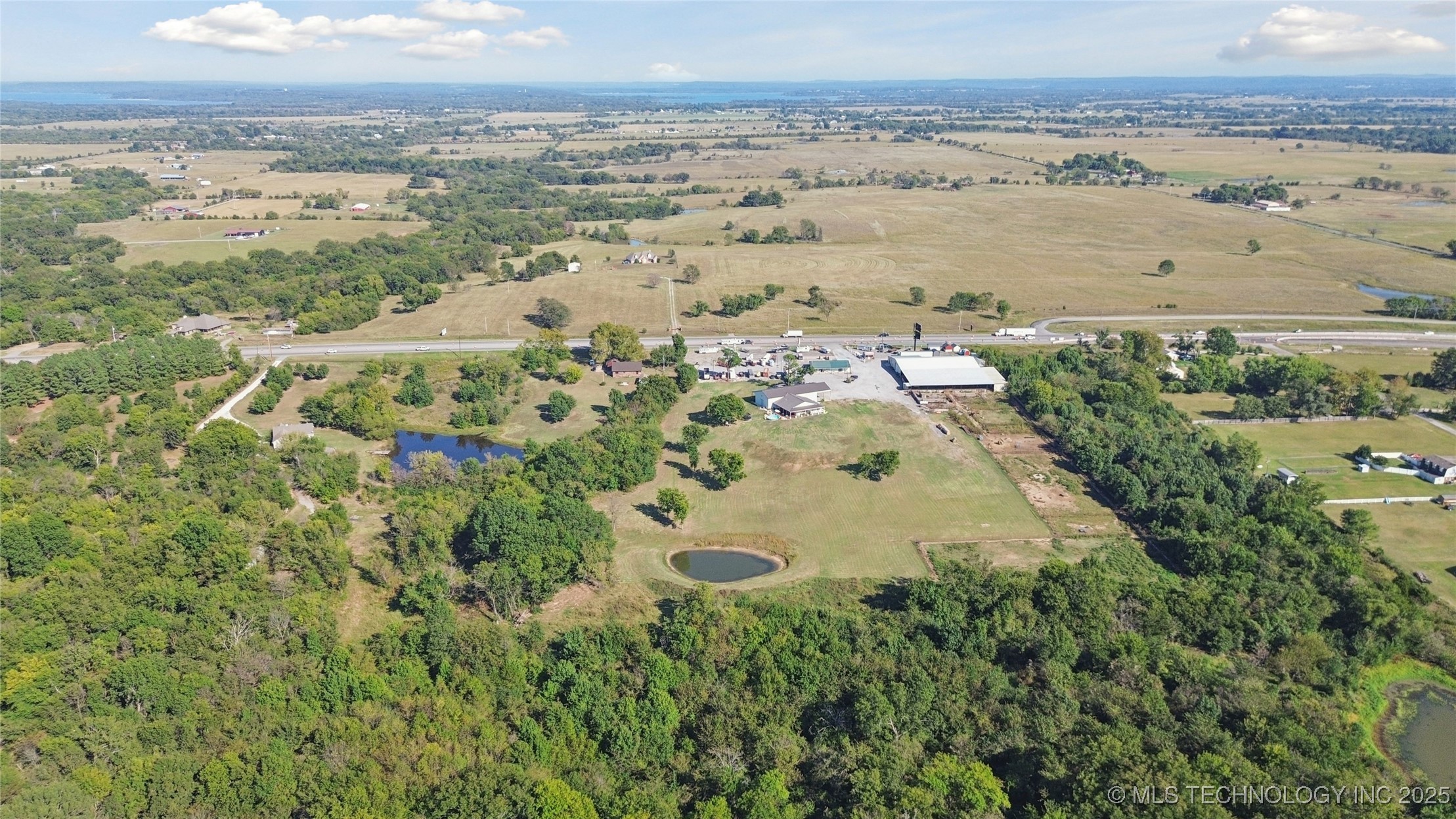 75649 S Highway 69 Highway 1 Property Photo 32