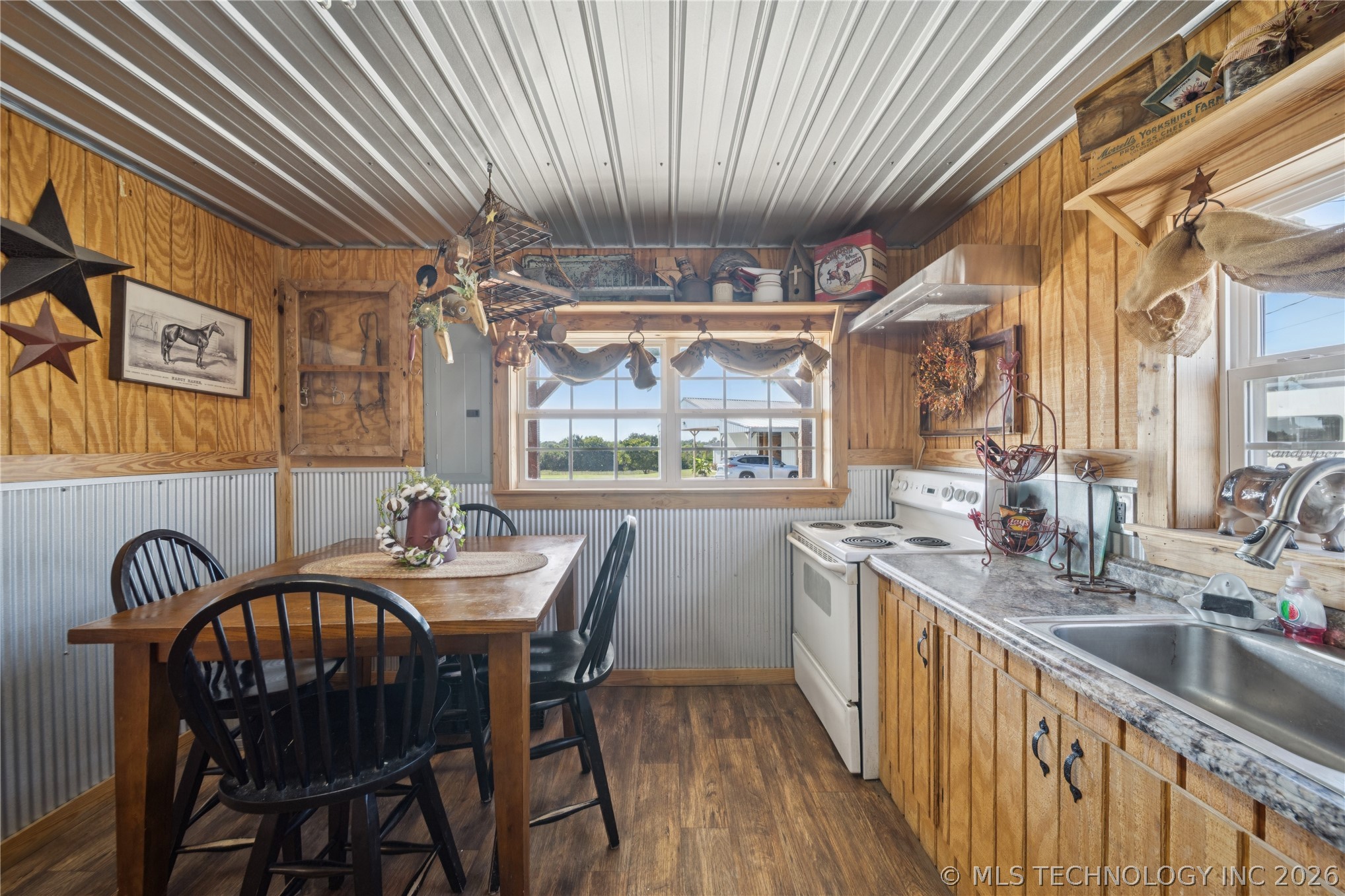 75649 S Highway 69 Highway 1 Property Photo 49