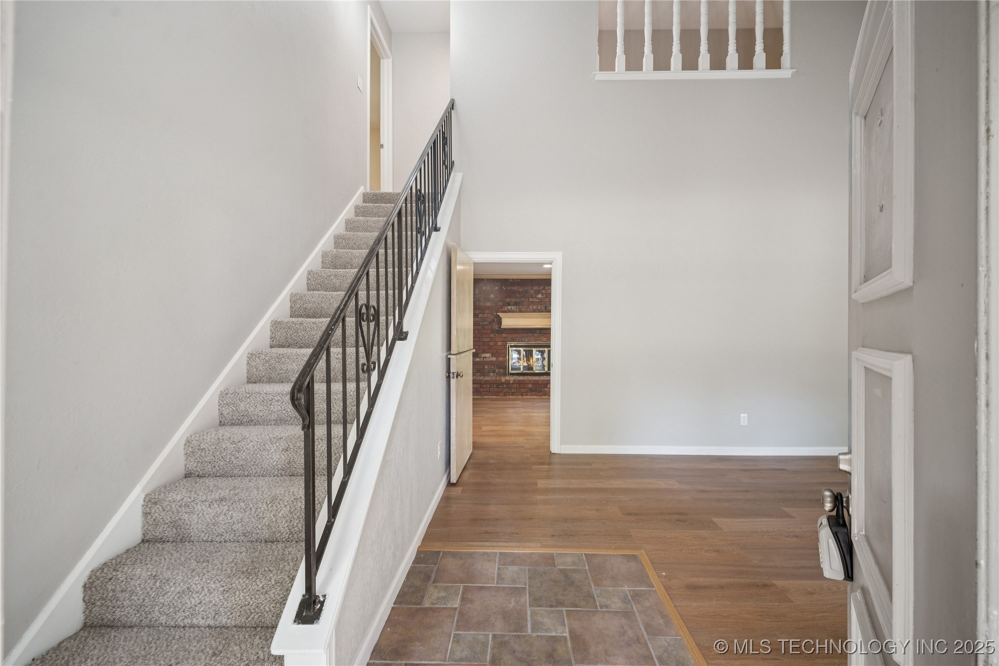 6136 S 219th East Avenue Property Photo 4