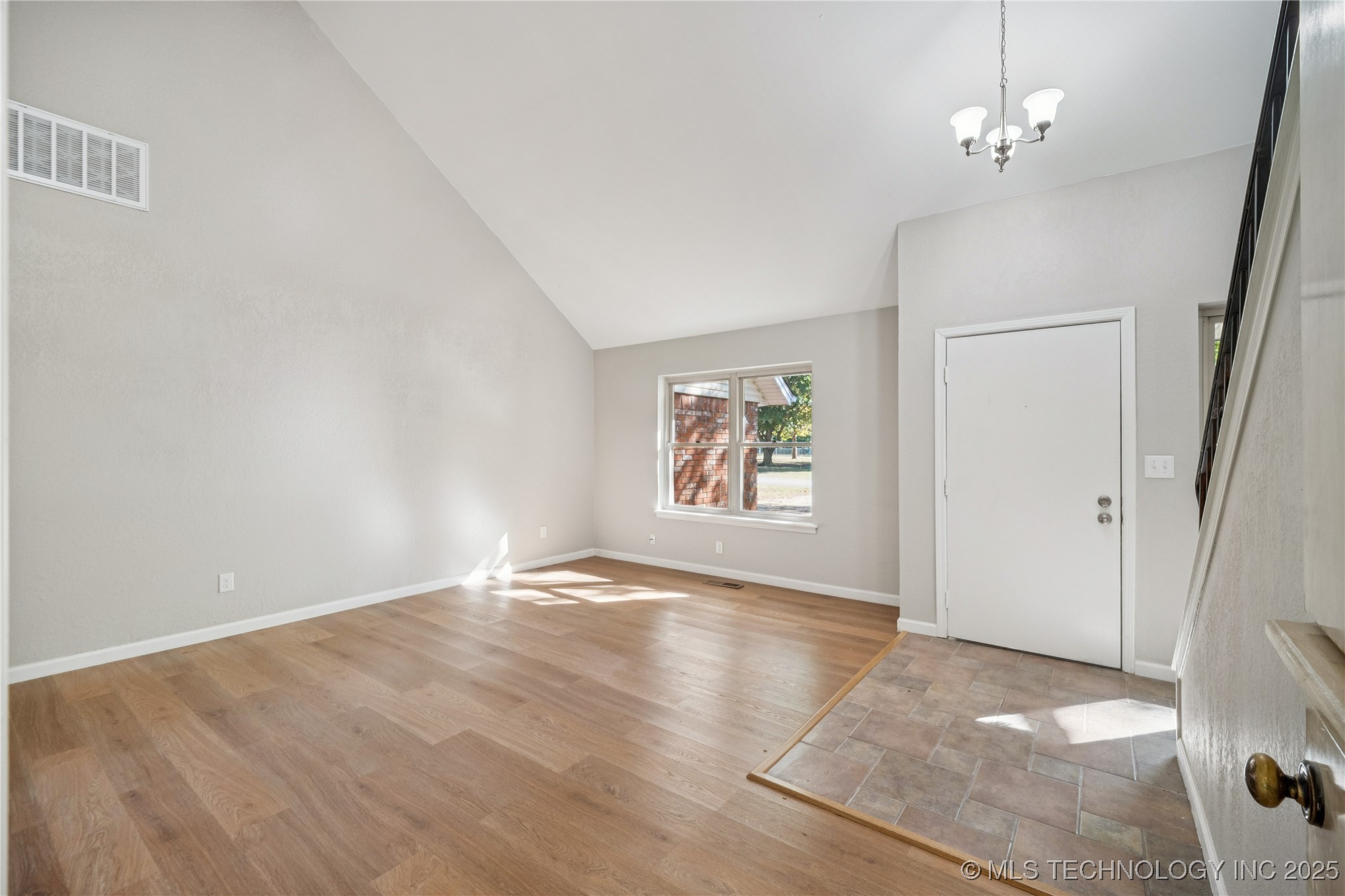 6136 S 219th East Avenue Property Photo 5