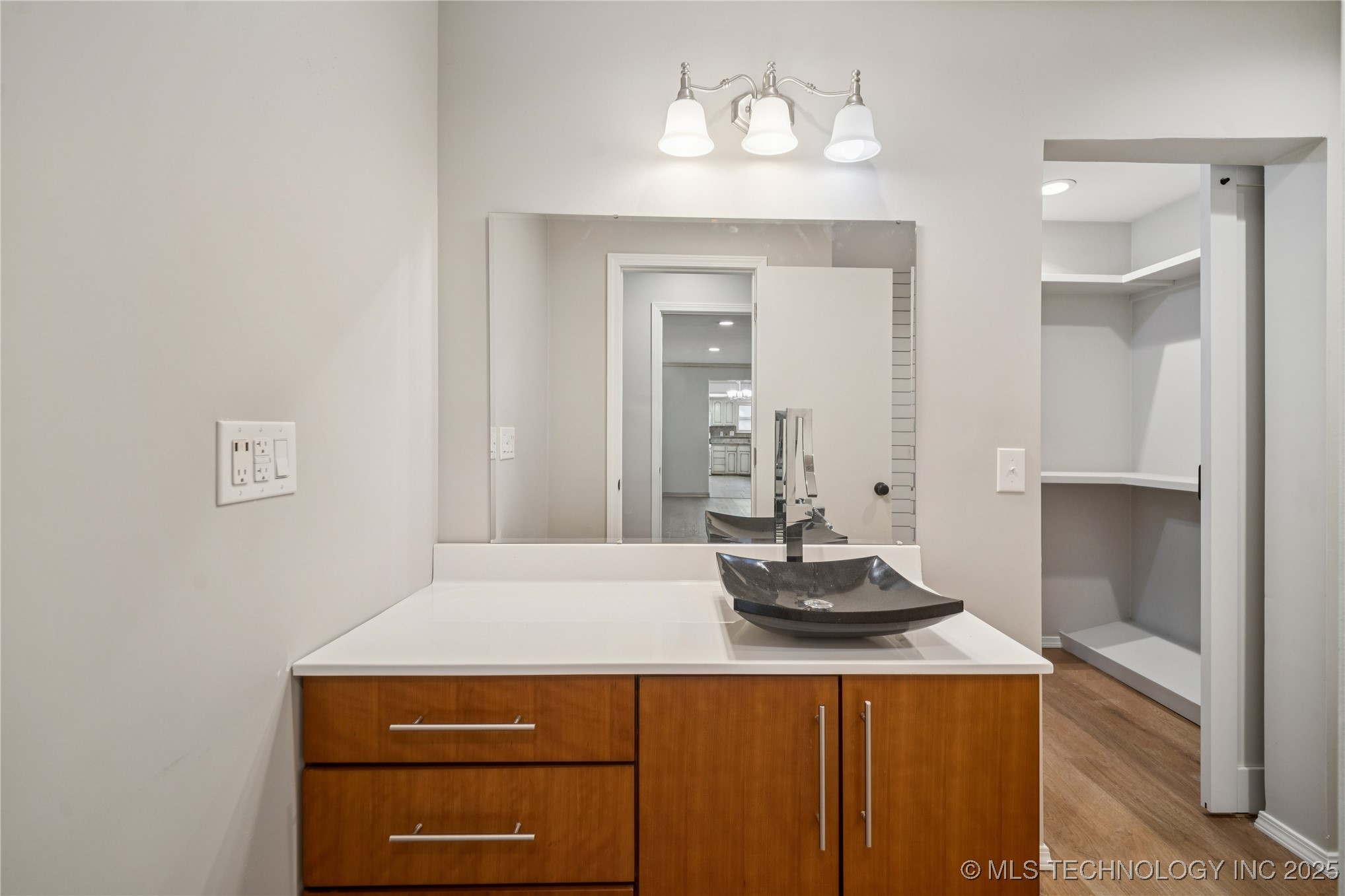 6136 S 219th East Avenue Property Photo 21