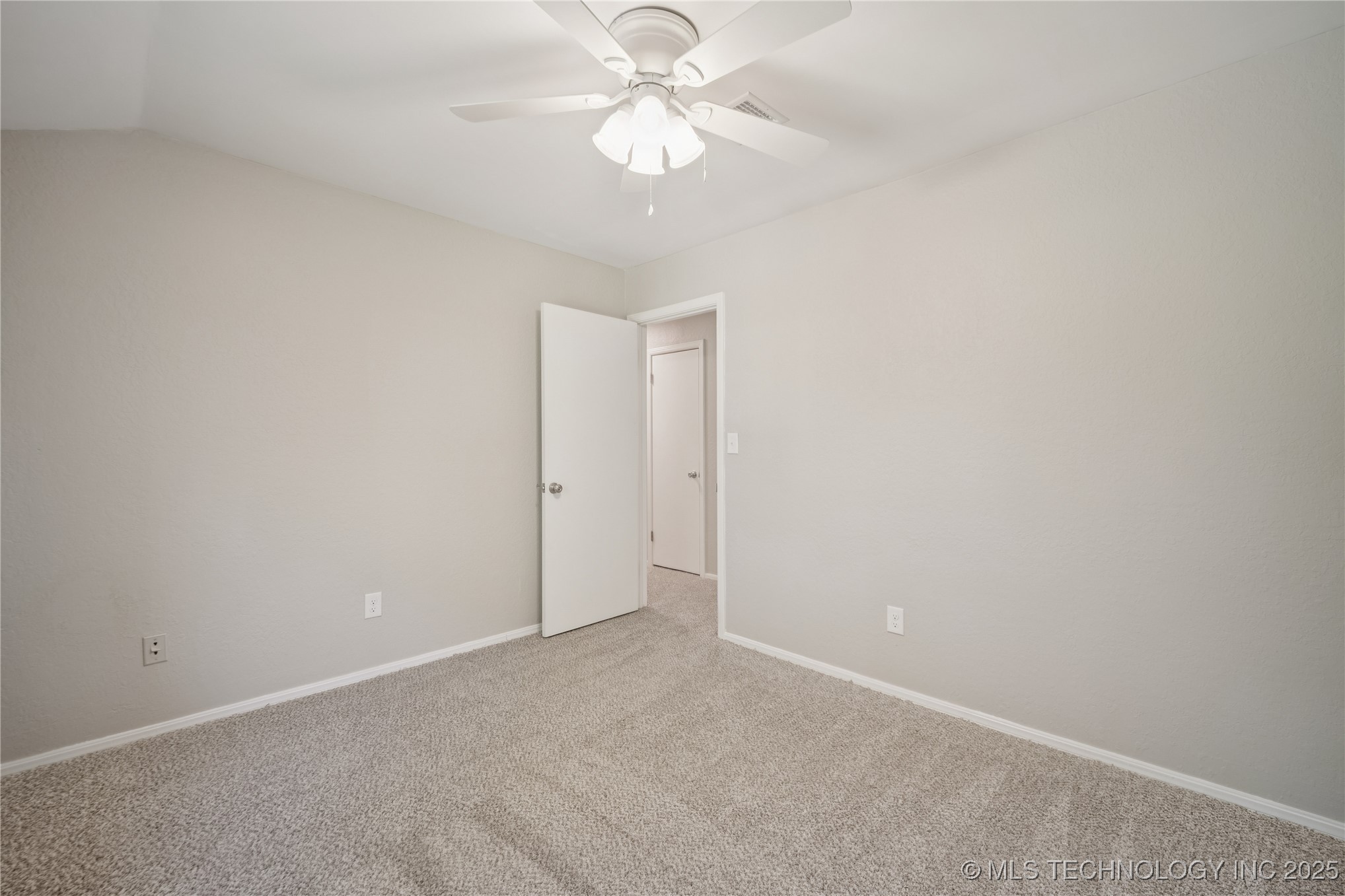 6136 S 219th East Avenue Property Photo 29