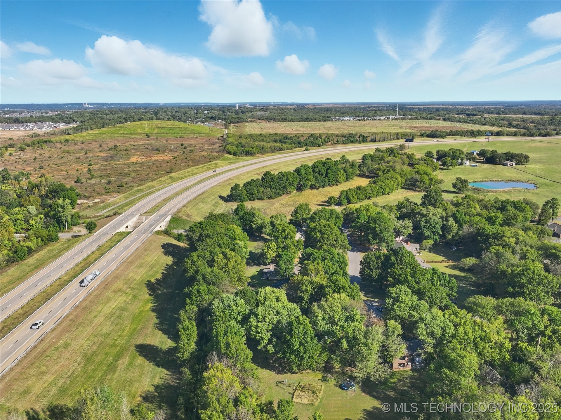 6136 S 219th East Avenue Property Photo 41