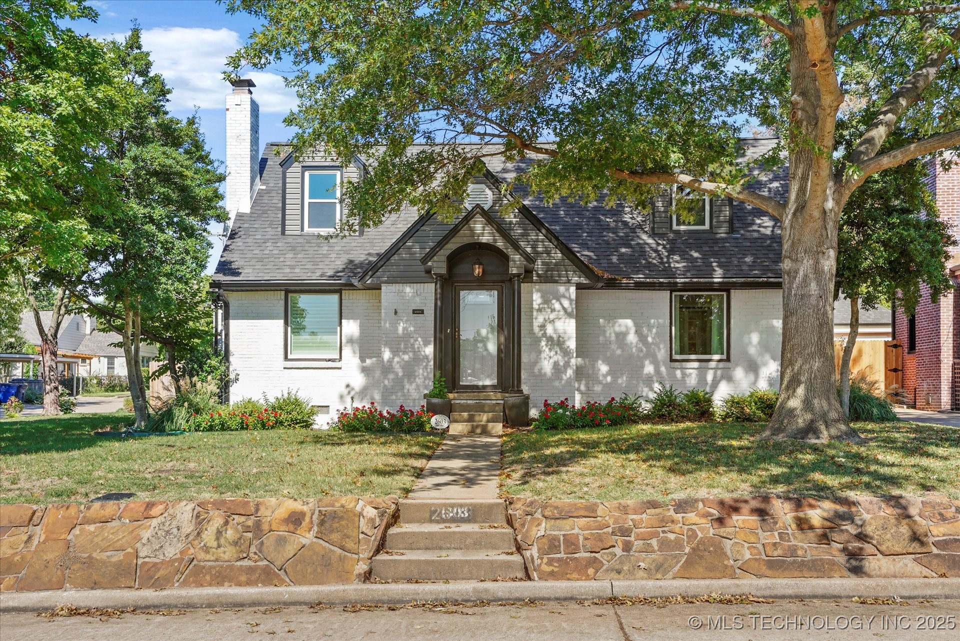 2603 E 20th Street Property Photo 1