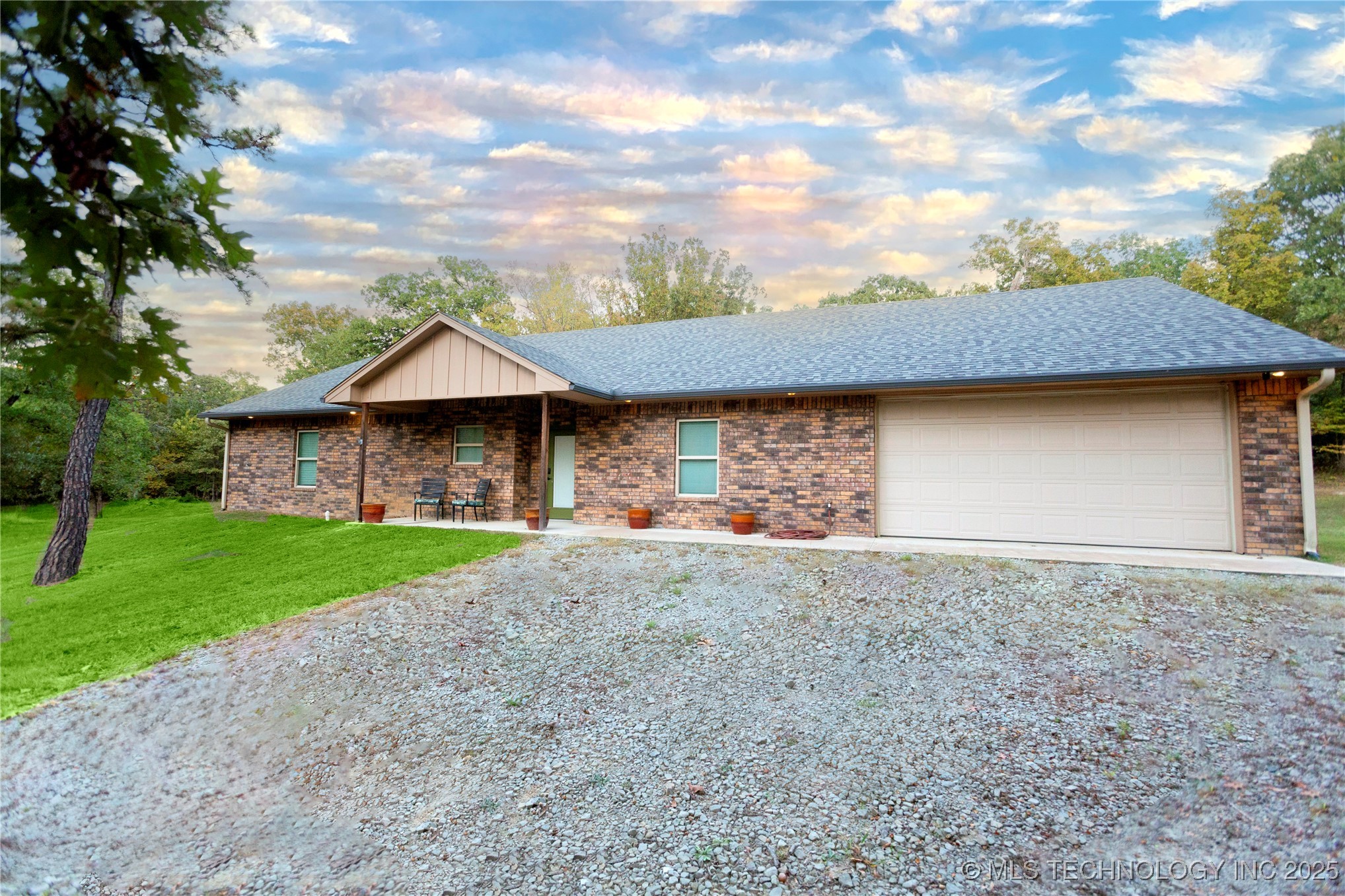 114495 S 4296 Road Property Photo 1