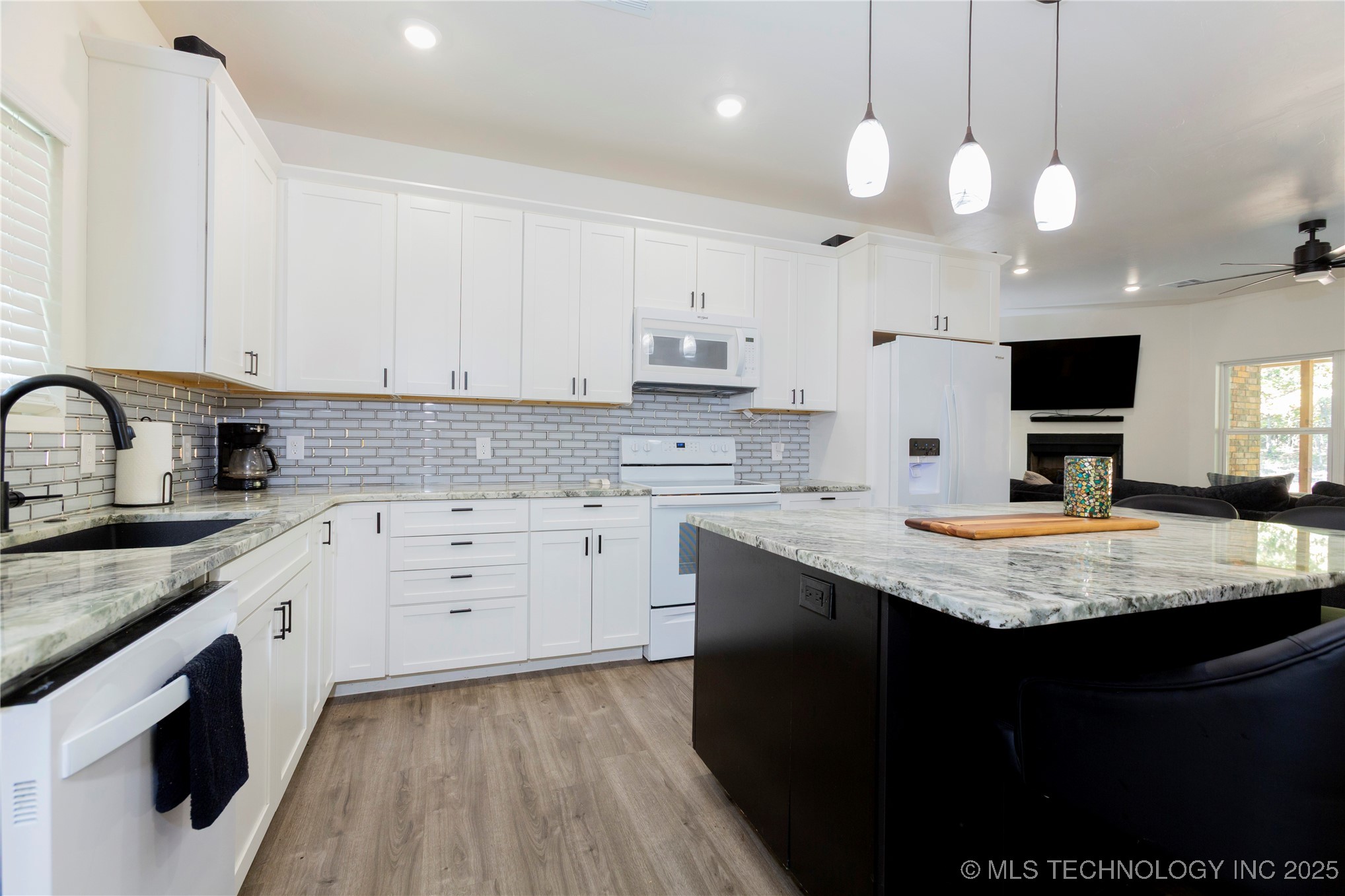 114495 S 4296 Road Property Photo 19