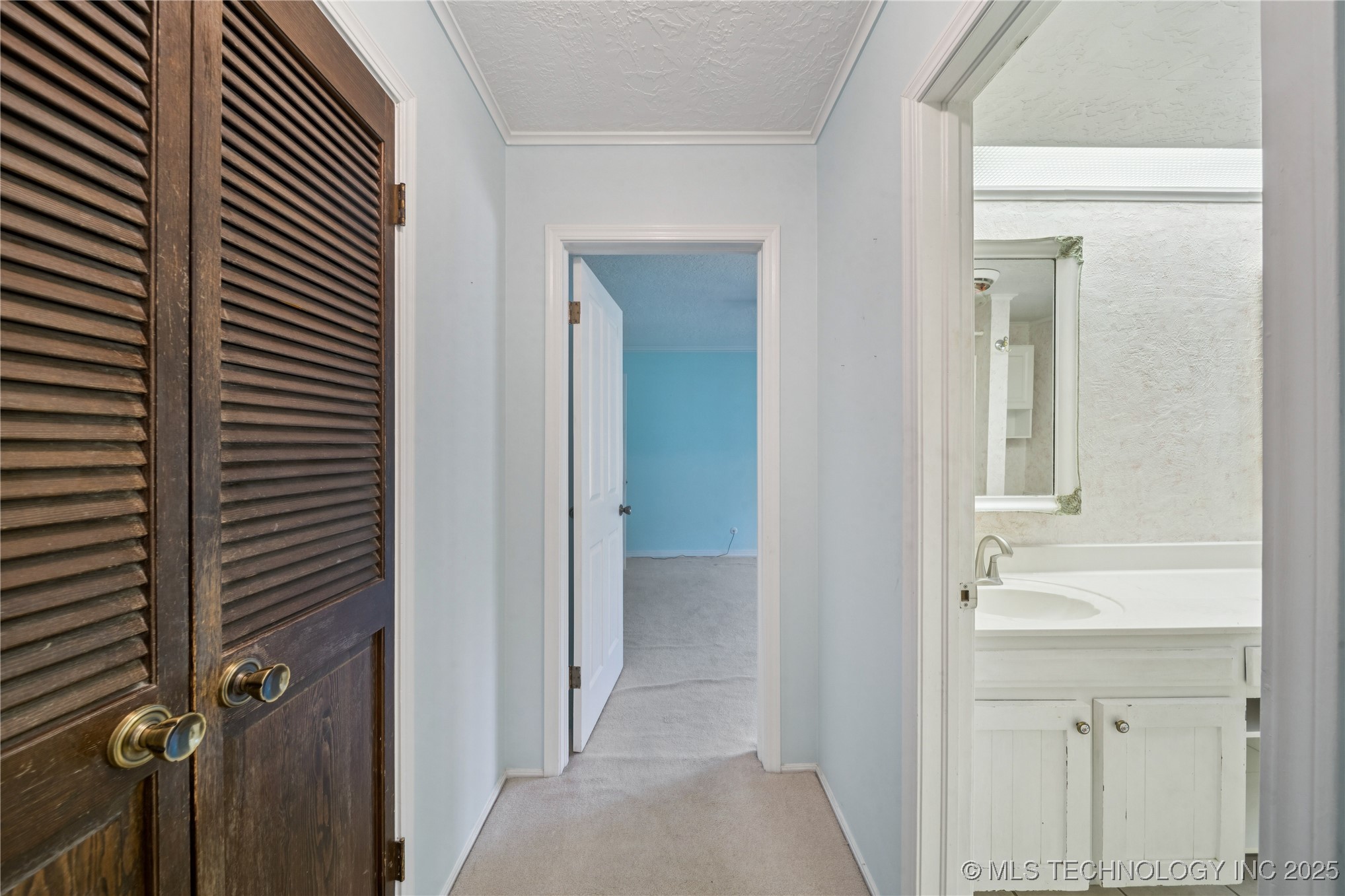 6712 S 136th Avenue E Property Photo 17