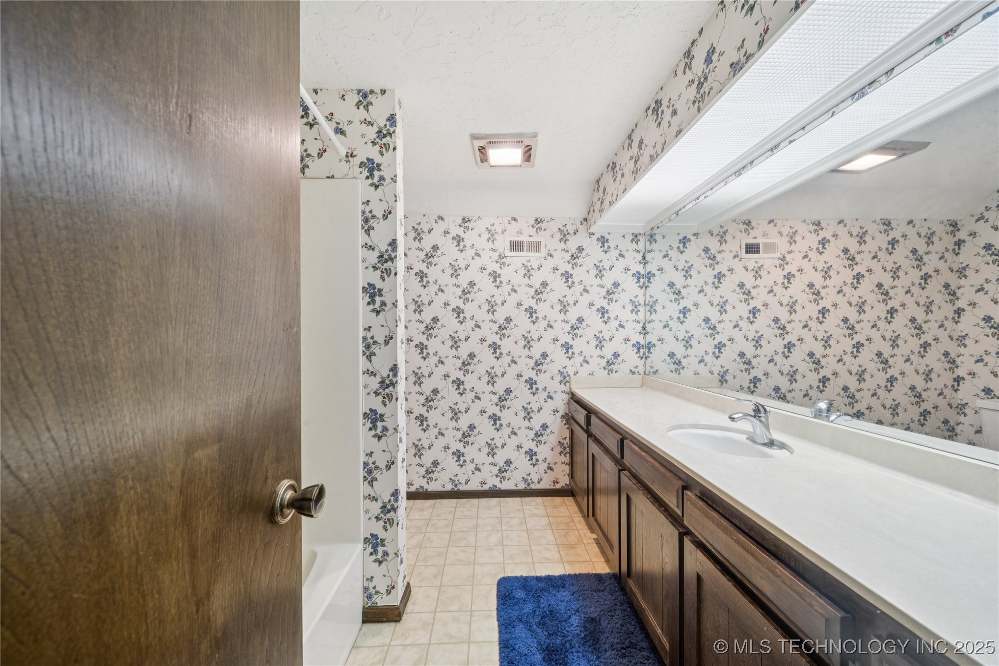 6712 S 136th Avenue E Property Photo 19