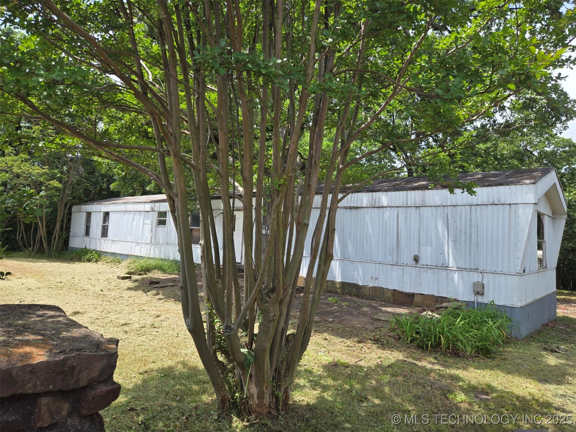 2003 Bristow Point Road Property Photo 3