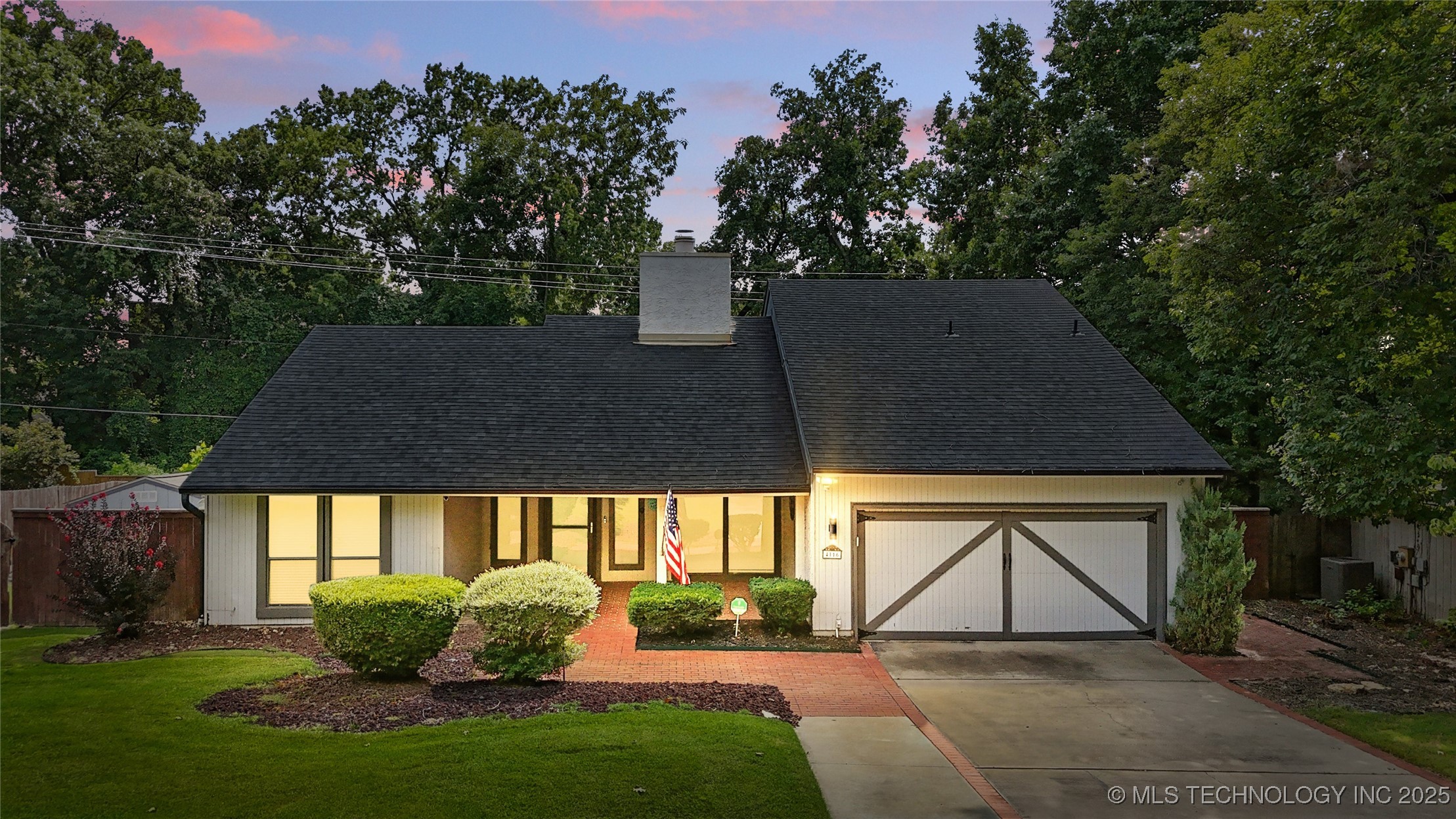 4116 E 85th Street Property Photo 1