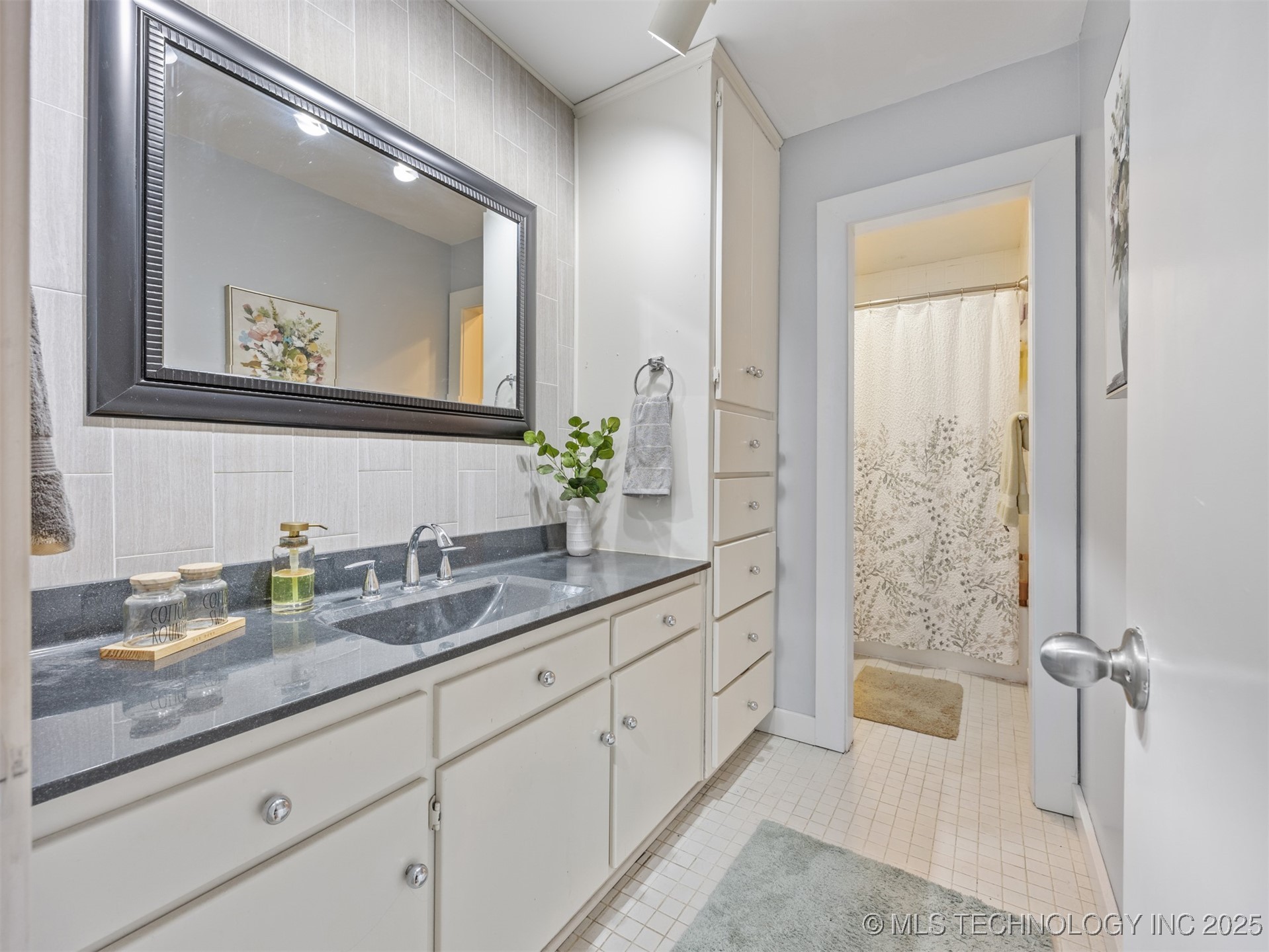 2501 Cherokee Hills Place Property Photo 16