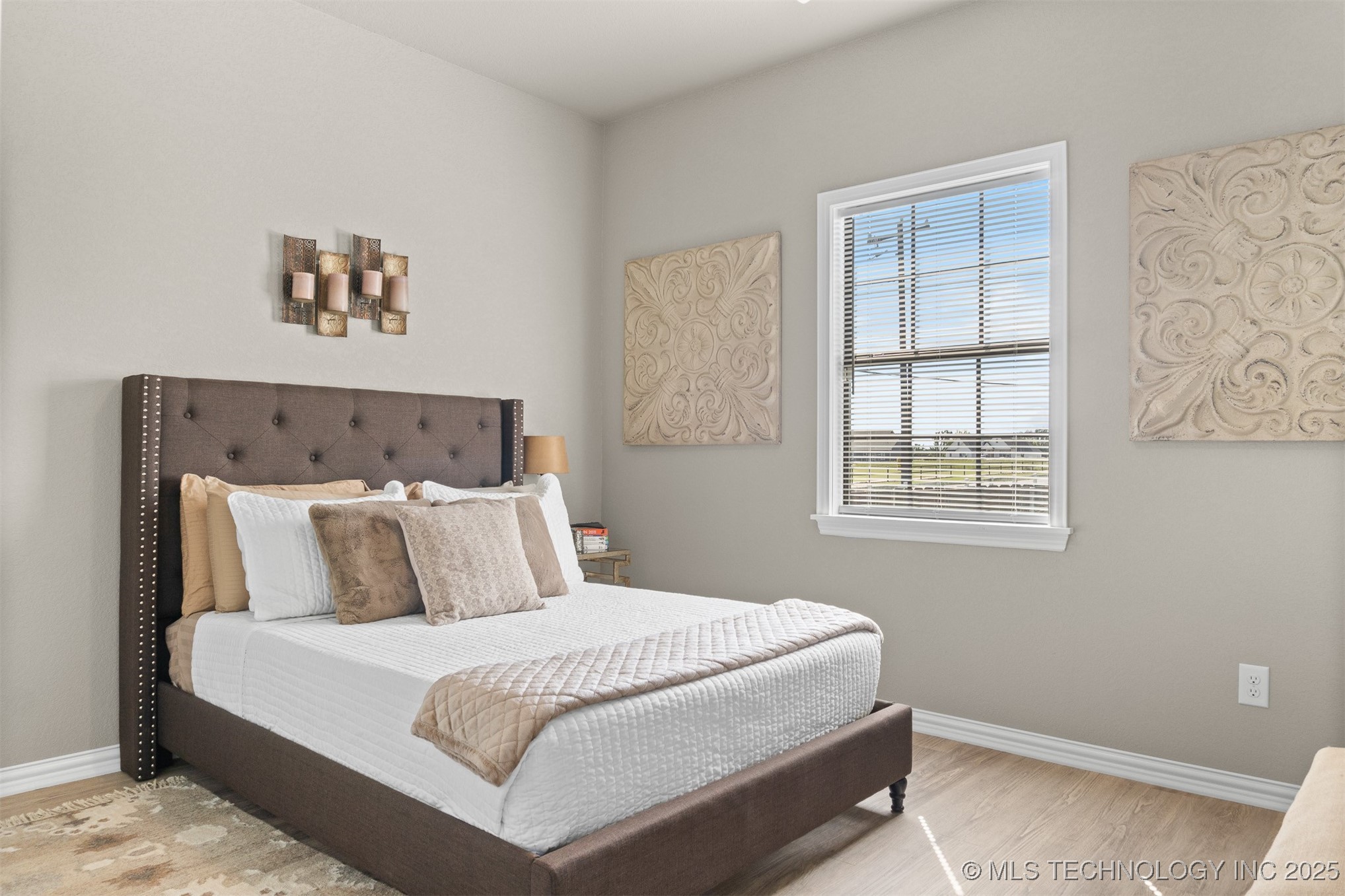 19 Sawyer Lane Property Photo 18