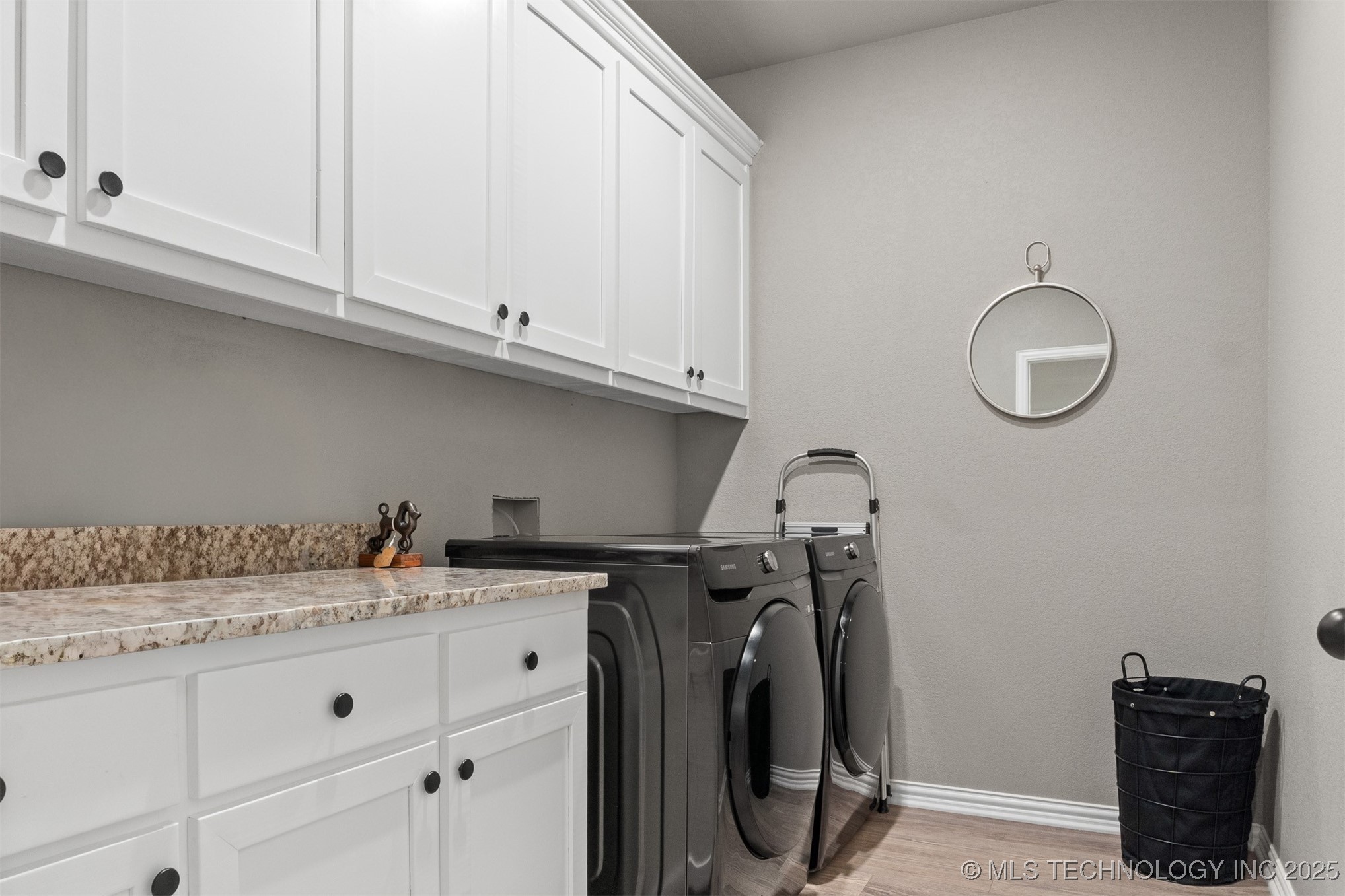 19 Sawyer Lane Property Photo 21