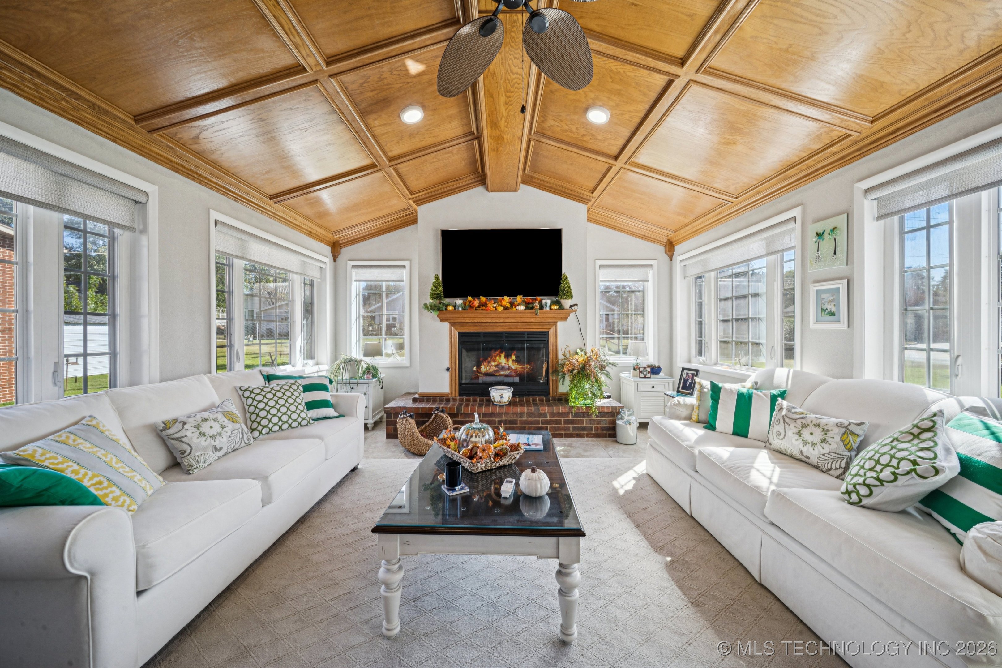 1300 E 7th Street Property Photo 16