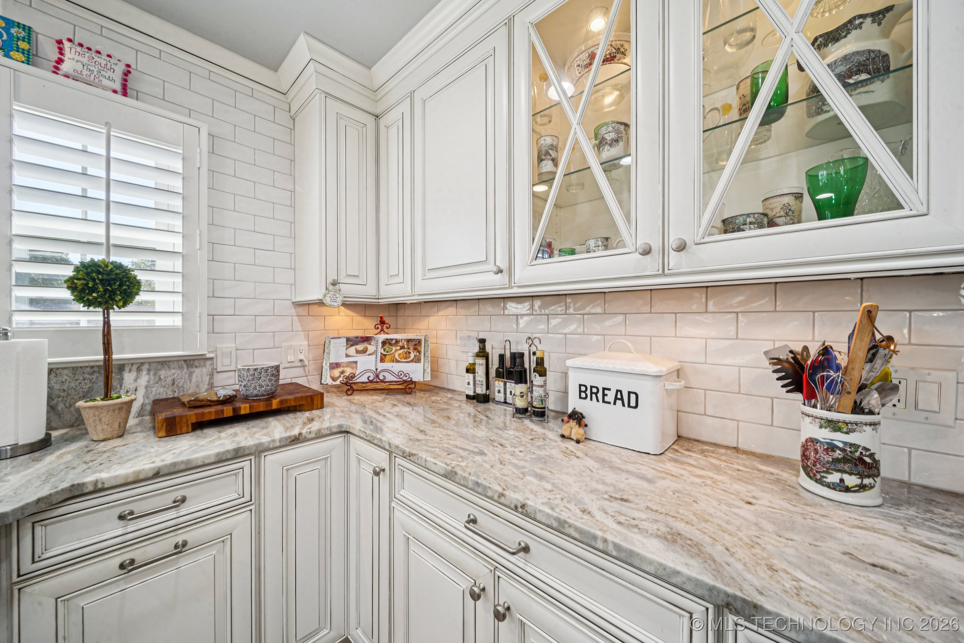 1300 E 7th Street Property Photo 25