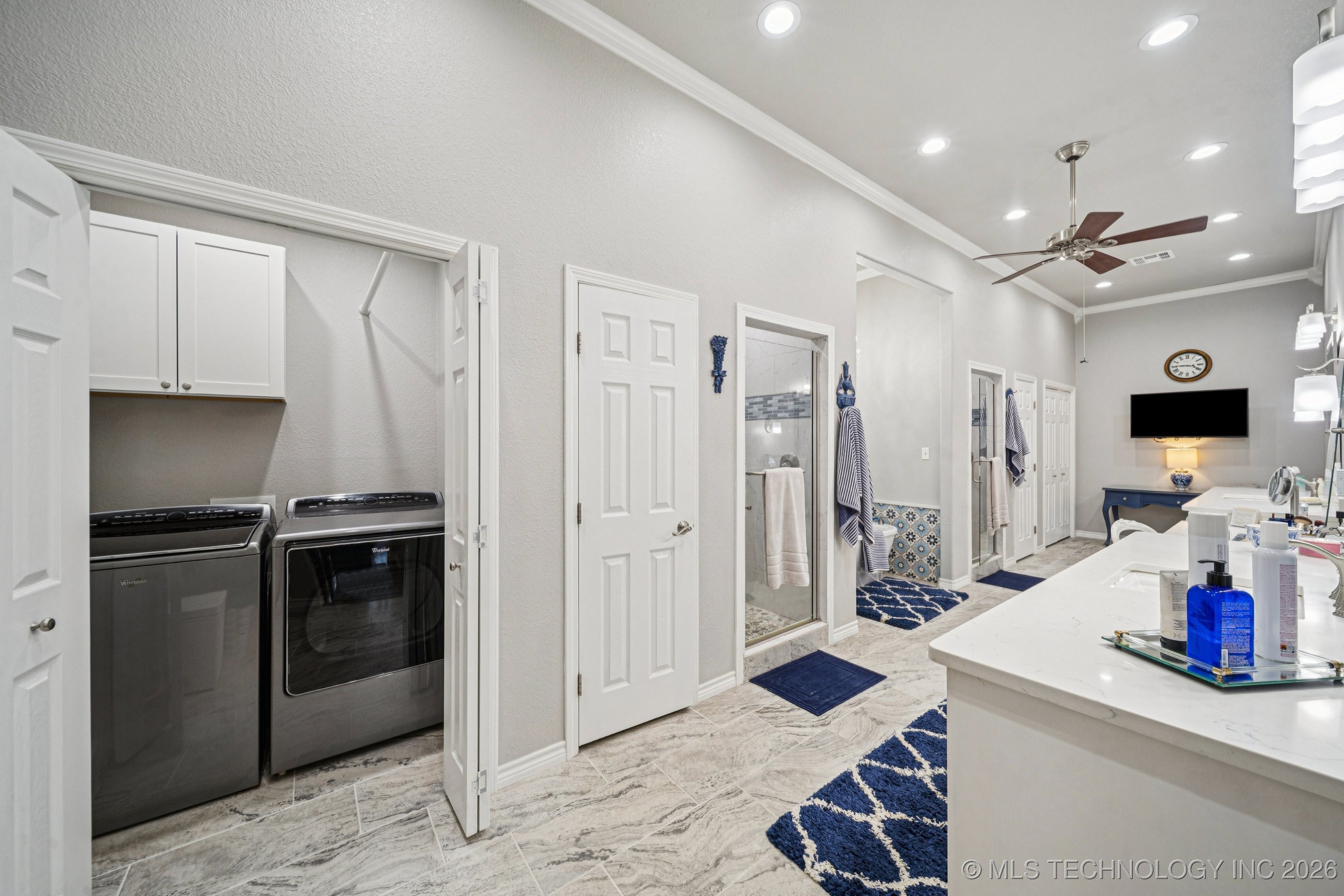 1300 E 7th Street Property Photo 35